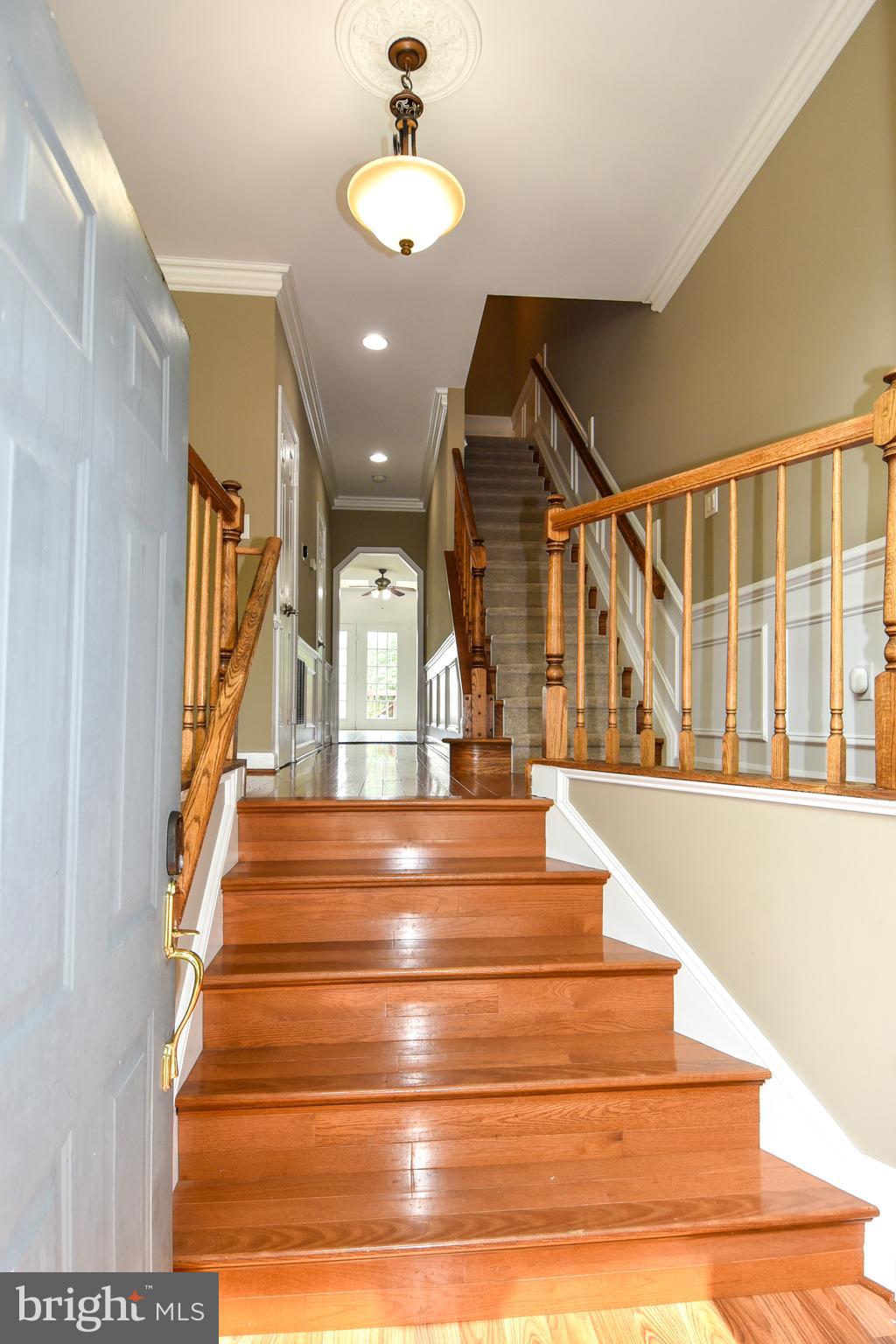 SEVEN OAKS - Residential