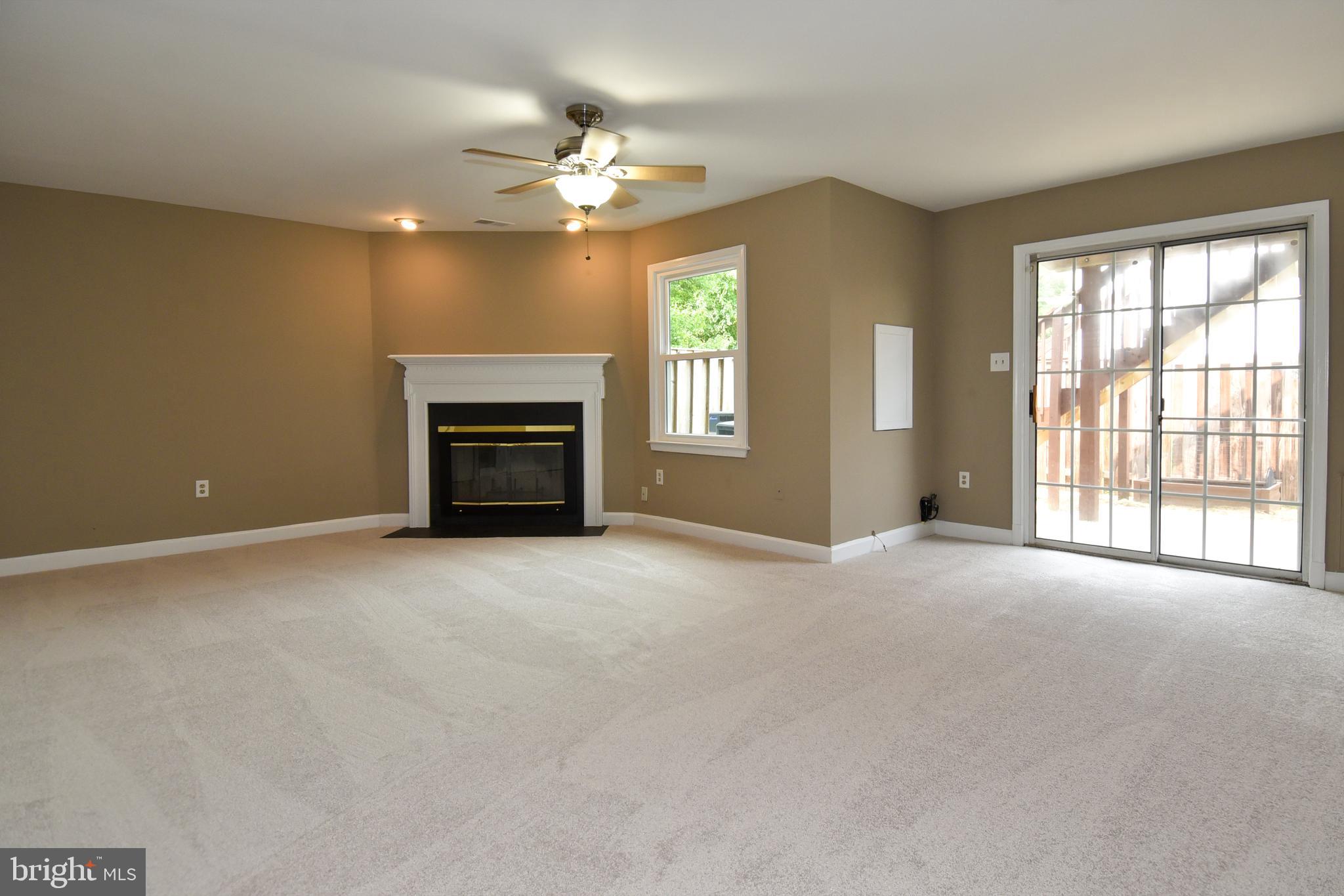 SEVEN OAKS - Residential