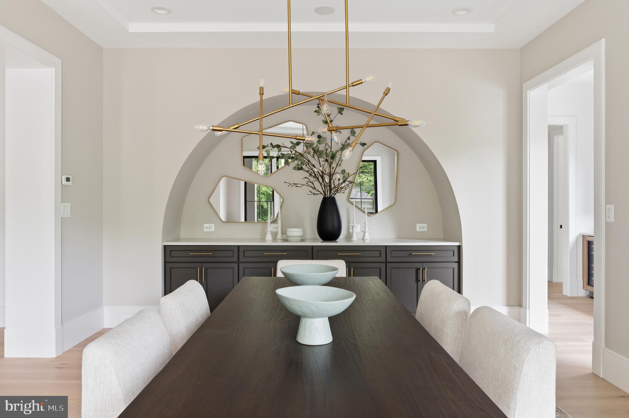 COUNTRY CLUB HILLS - Residential