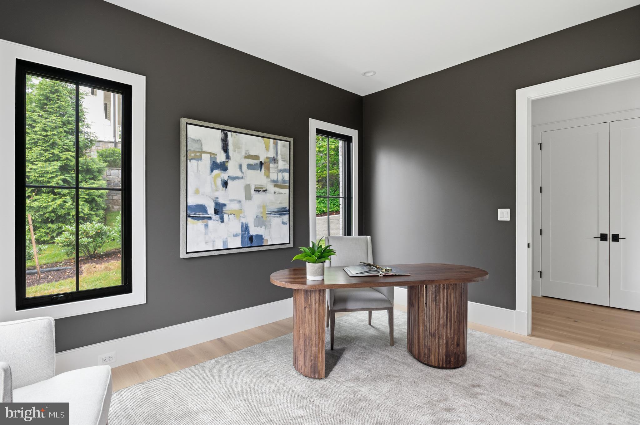 COUNTRY CLUB HILLS - Residential