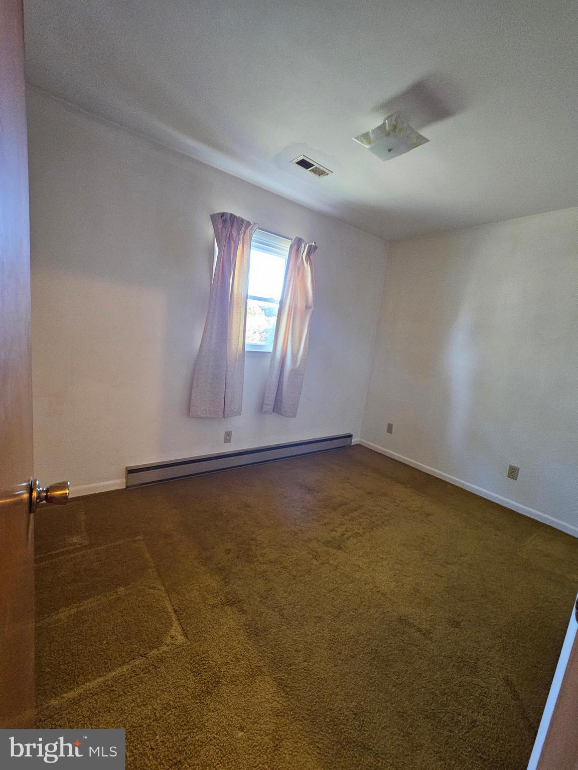 HAMPSTEAD - Residential