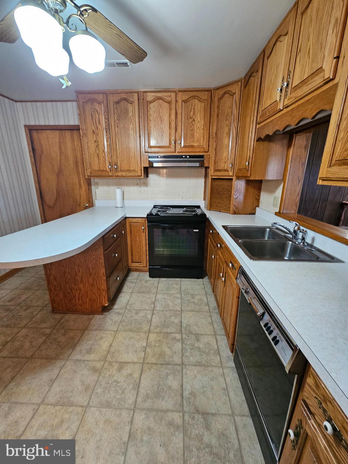 HAMPSTEAD - Residential