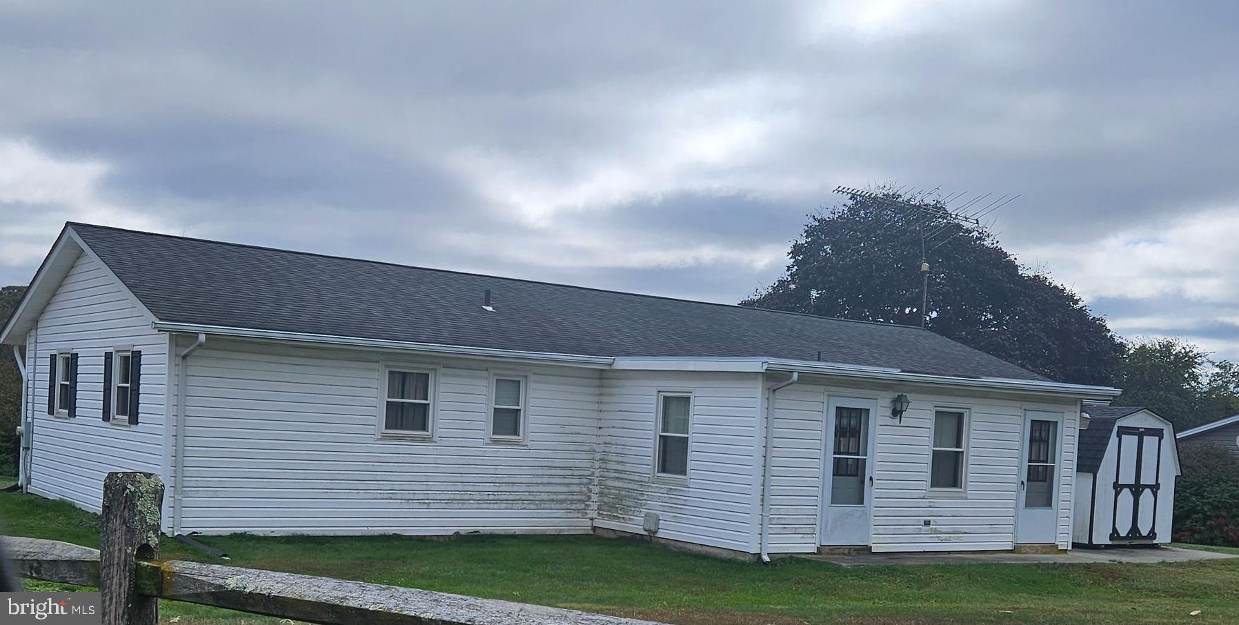 HAMPSTEAD - Residential