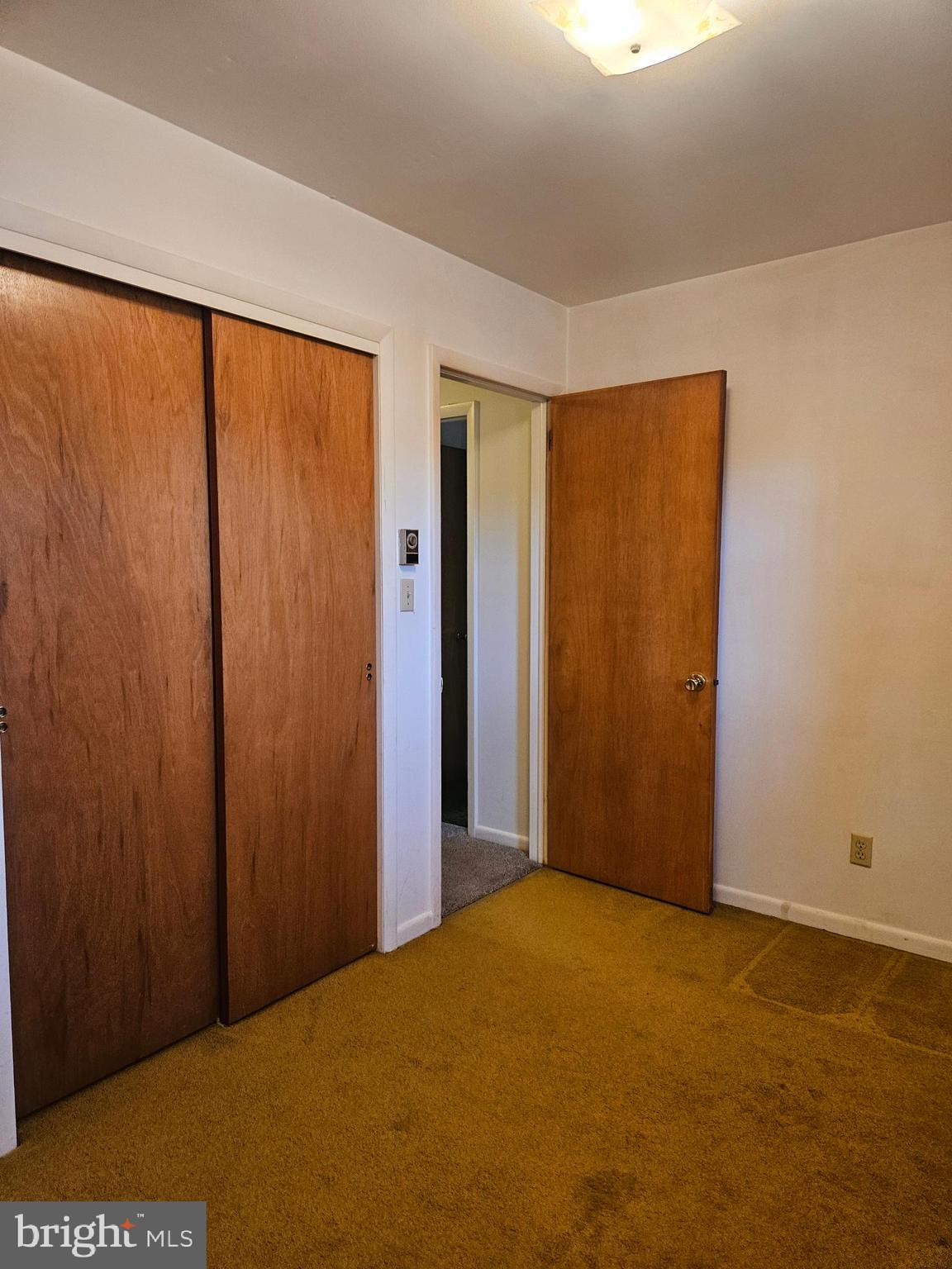 HAMPSTEAD - Residential