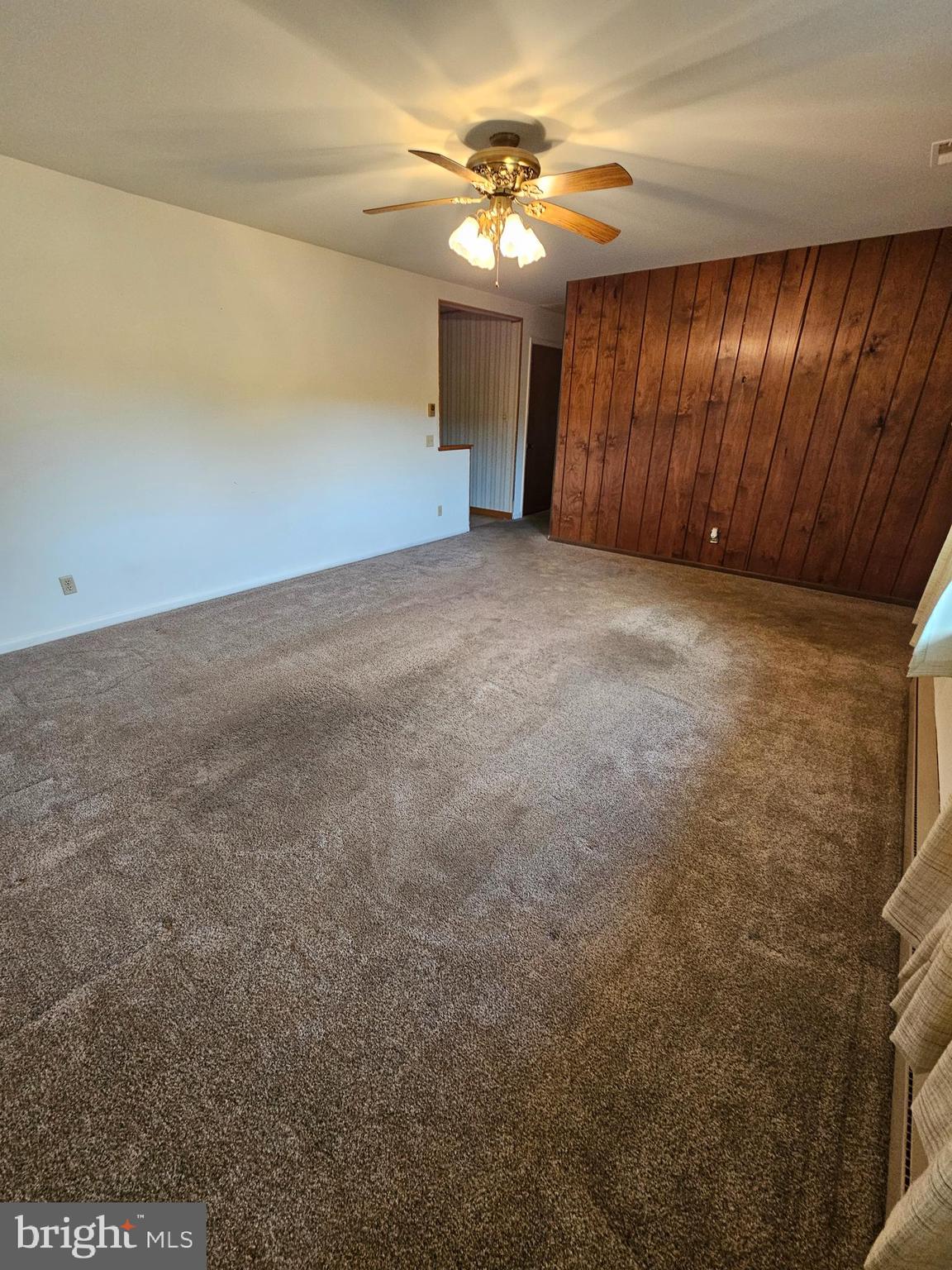 HAMPSTEAD - Residential