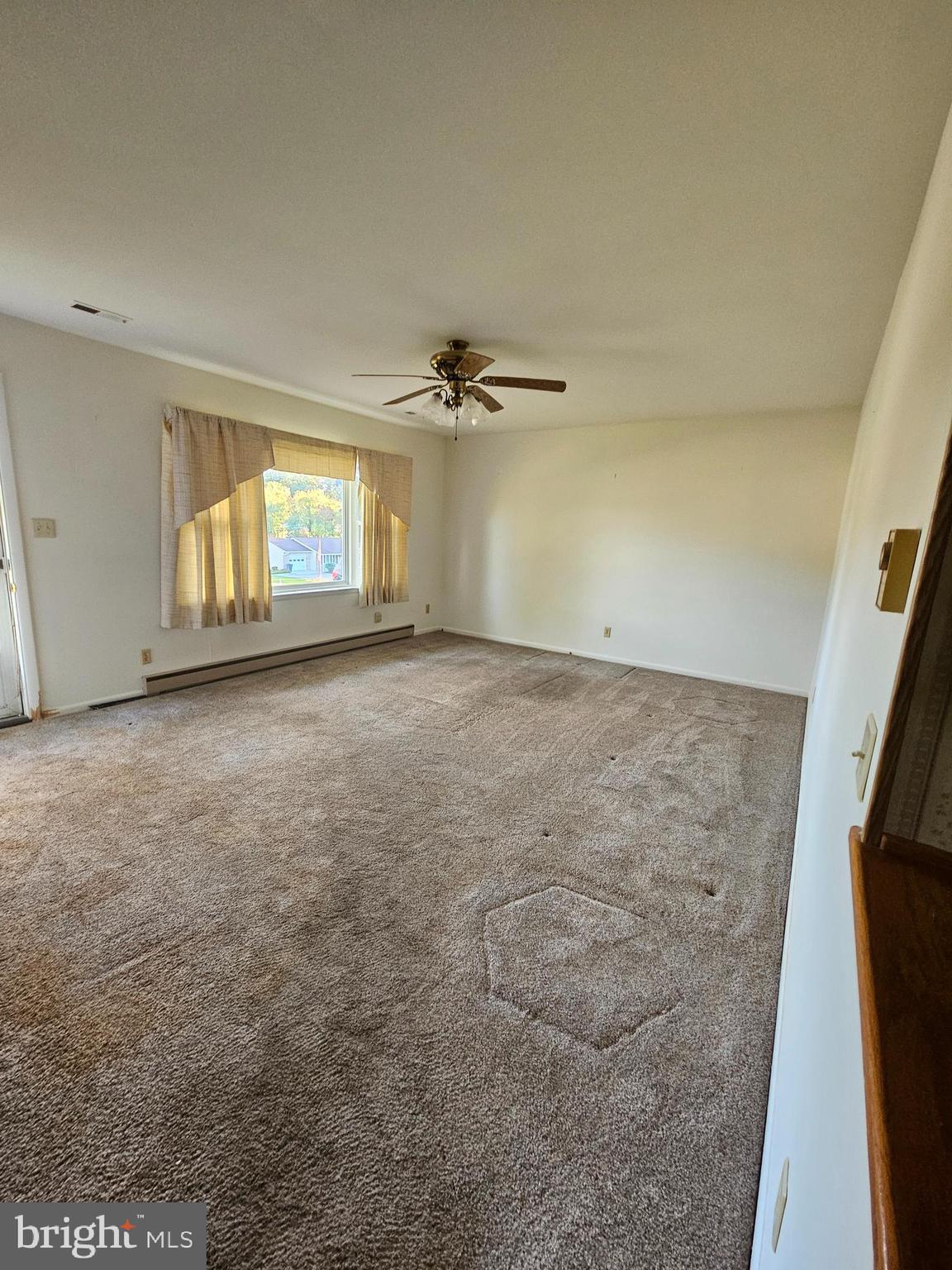 HAMPSTEAD - Residential