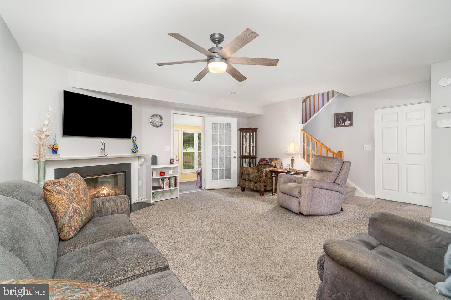 ROCKLEDGE - Residential Lease