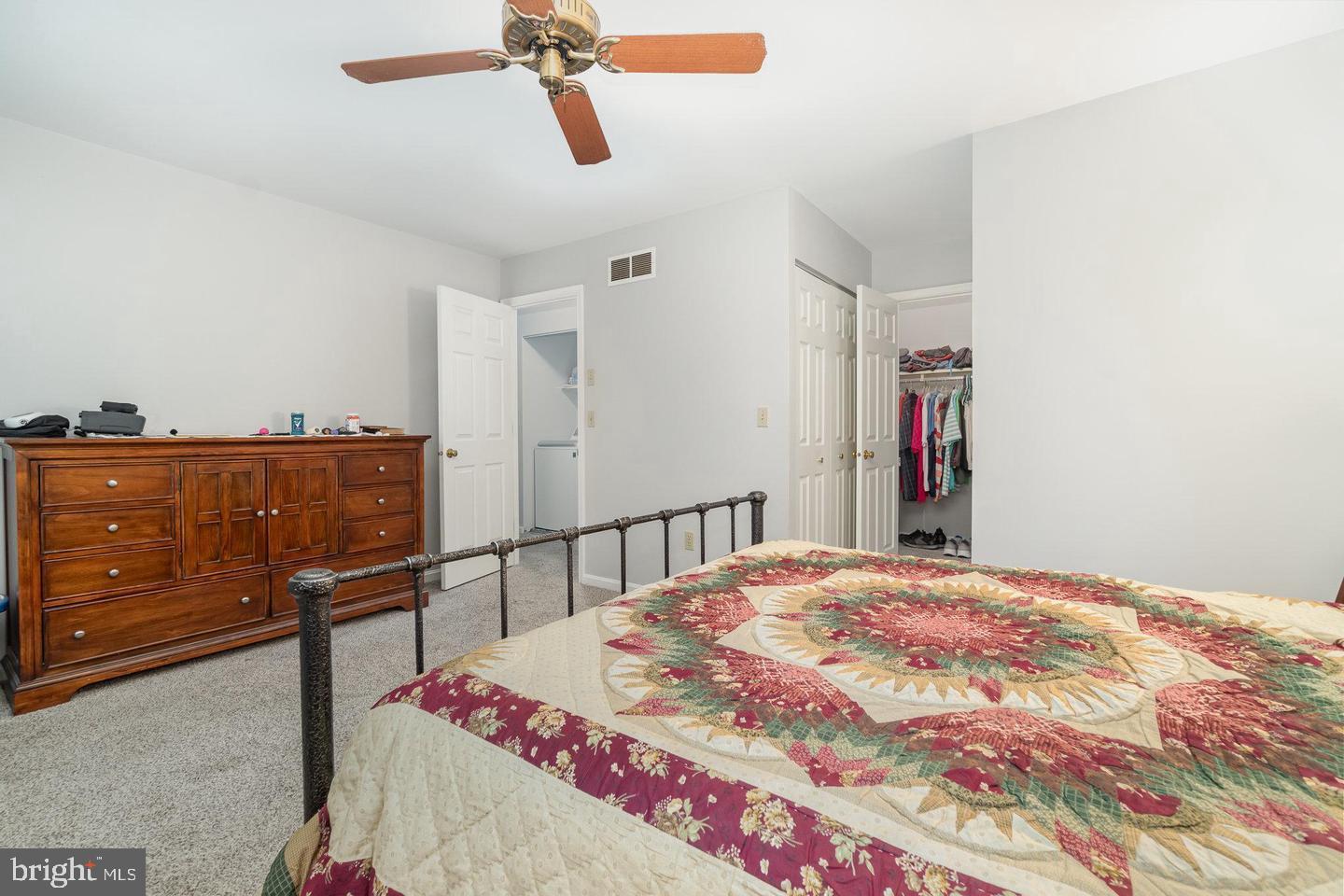 ROCKLEDGE - Residential Lease