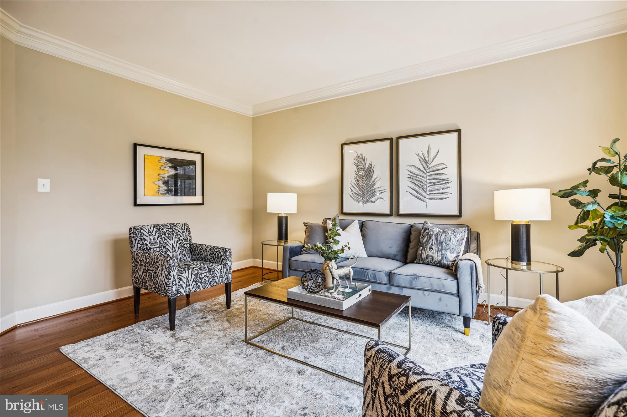 NORTH POINT GLEN - Residential