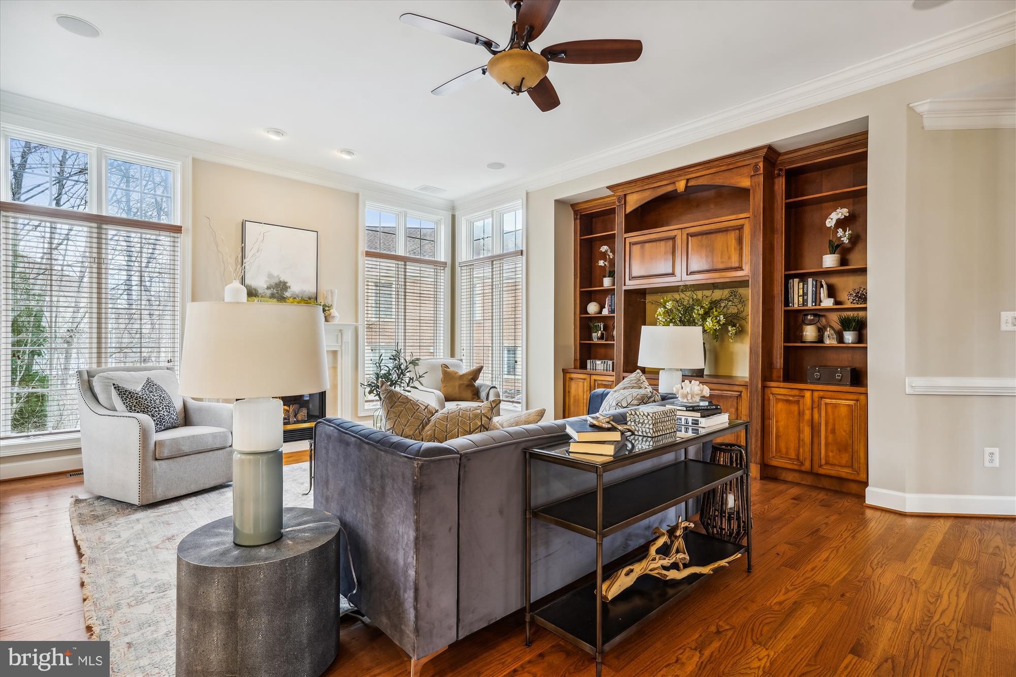 NORTH POINT GLEN - Residential