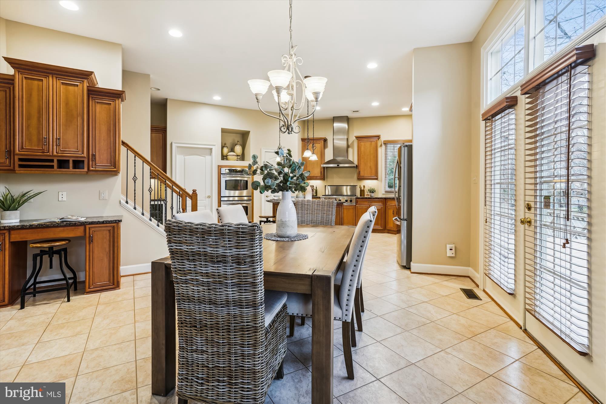 NORTH POINT GLEN - Residential