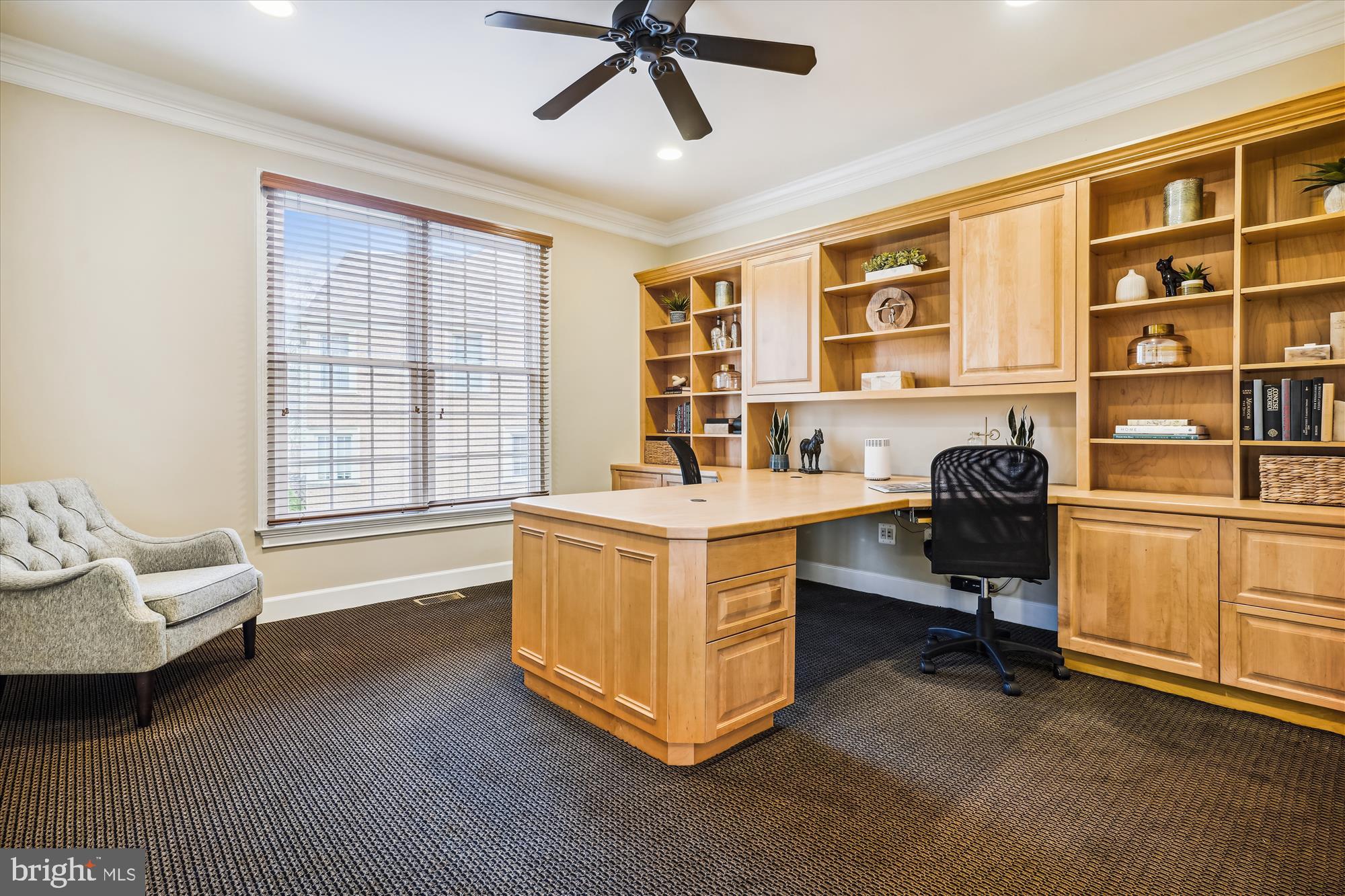 NORTH POINT GLEN - Residential