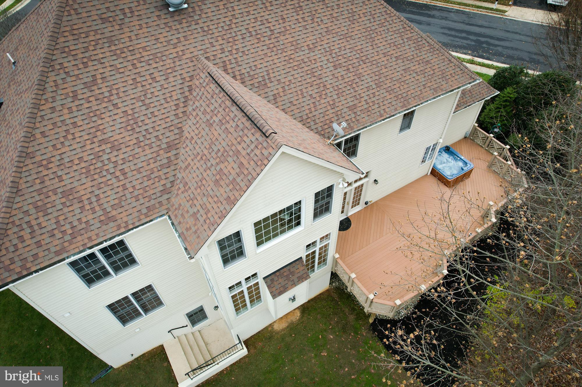 NORTH POINT GLEN - Residential