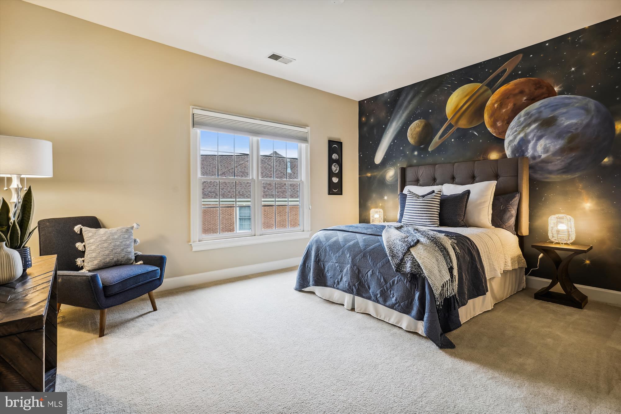 NORTH POINT GLEN - Residential