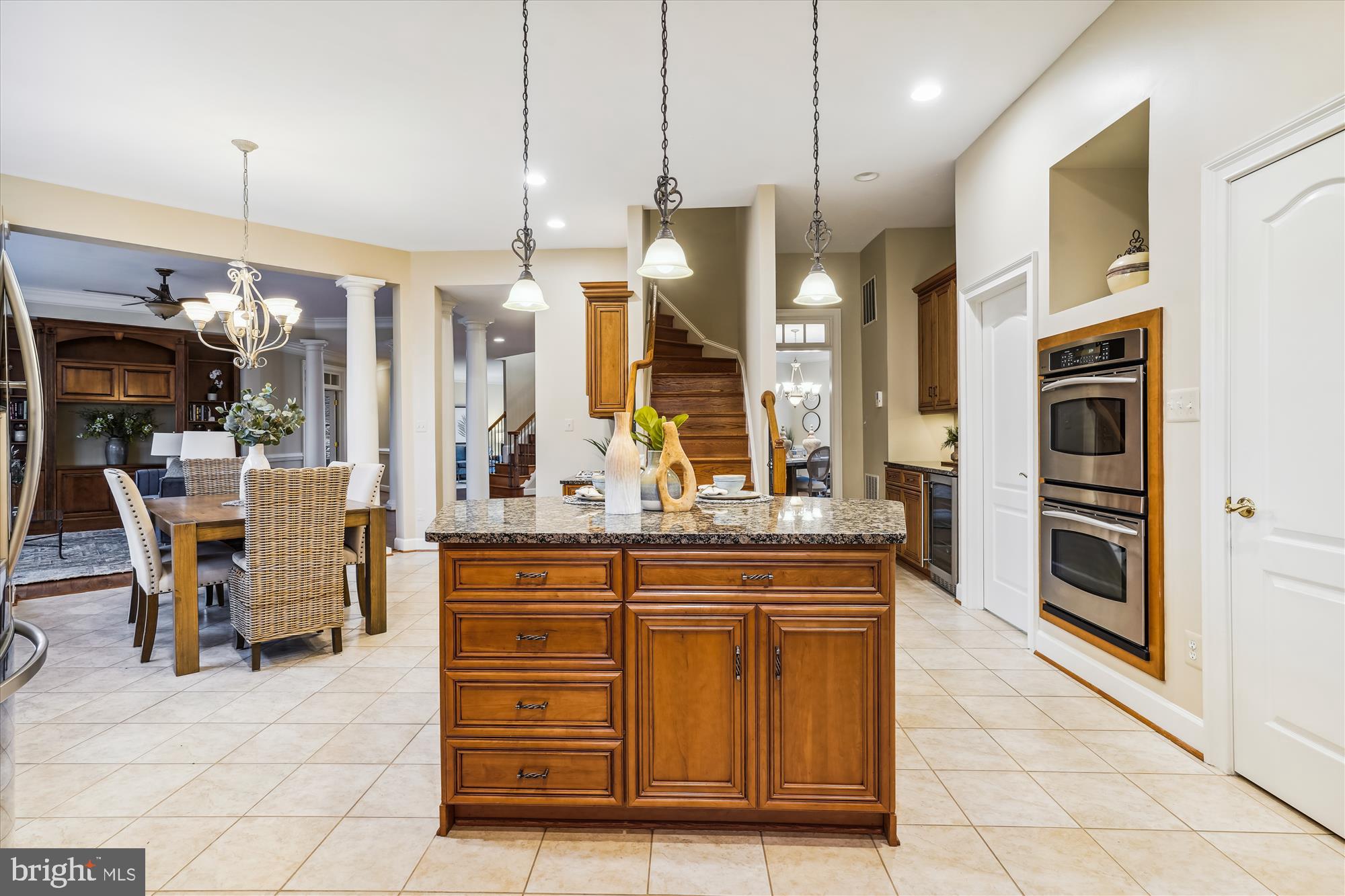 NORTH POINT GLEN - Residential