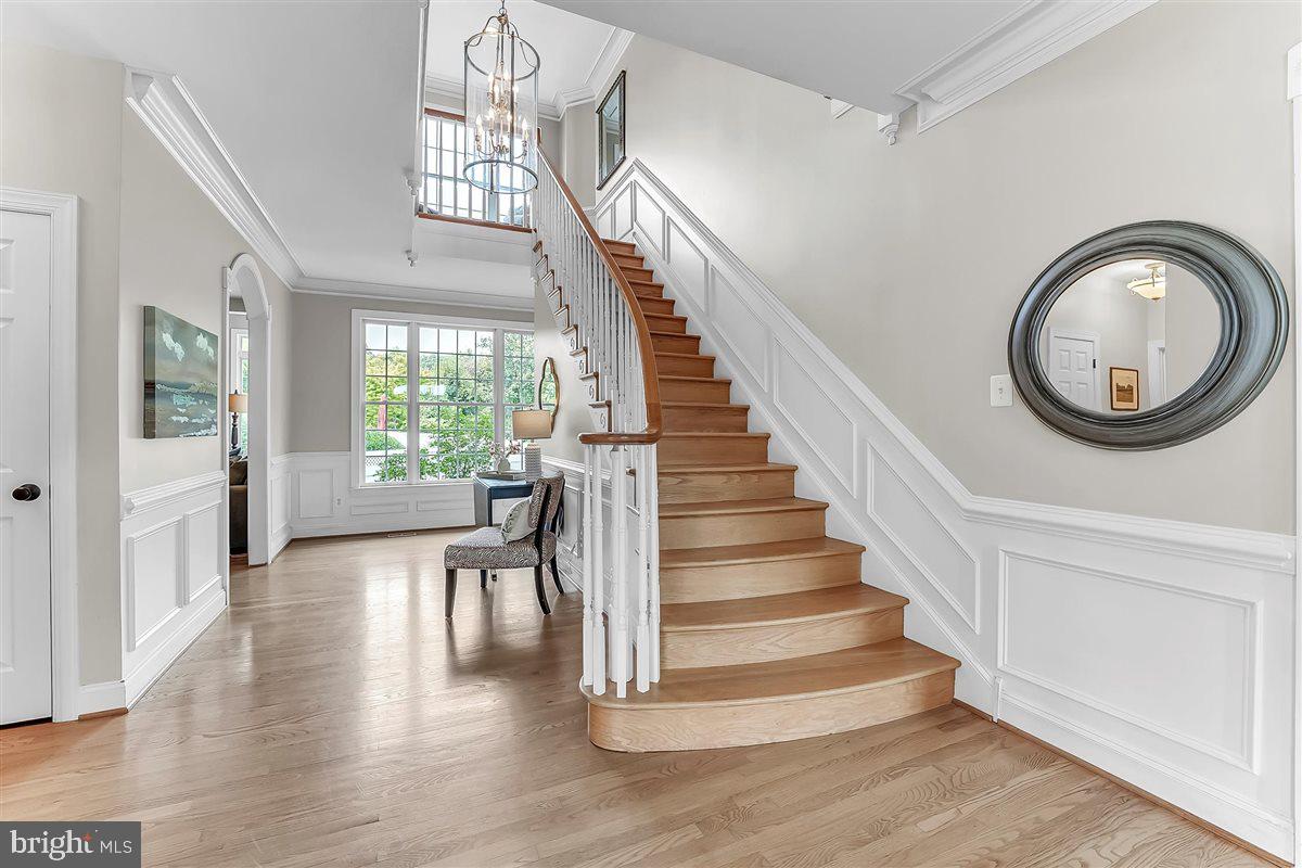 21 LUDWIGS CROSSING LANE