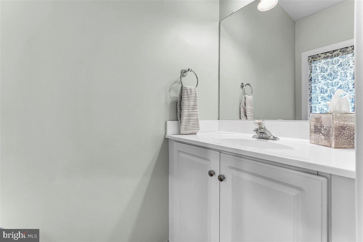 LUDWIGS CROSSING - Residential