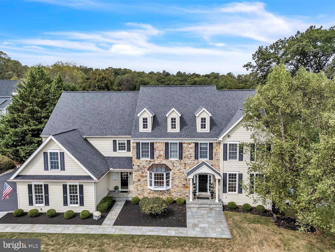21 LUDWIGS CROSSING LANE