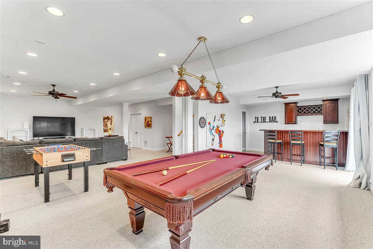 LUDWIGS CROSSING - Residential