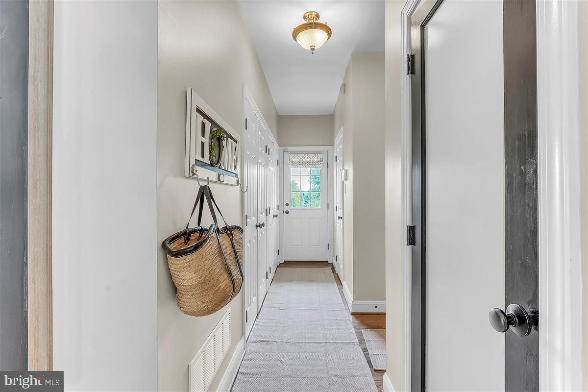 LUDWIGS CROSSING - Residential