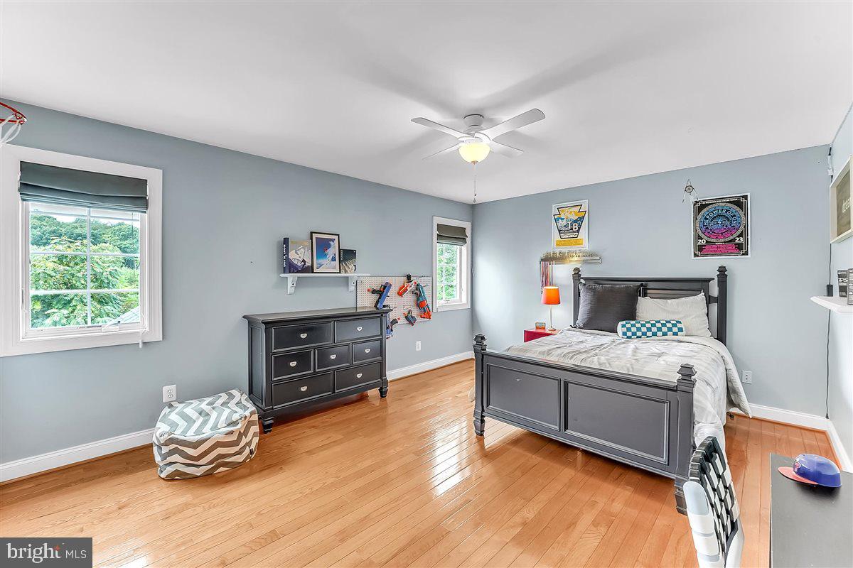 LUDWIGS CROSSING - Residential