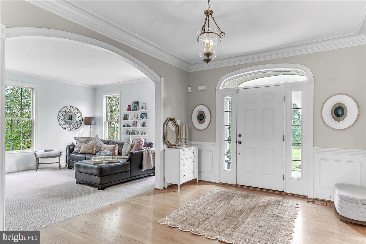 LUDWIGS CROSSING - Residential