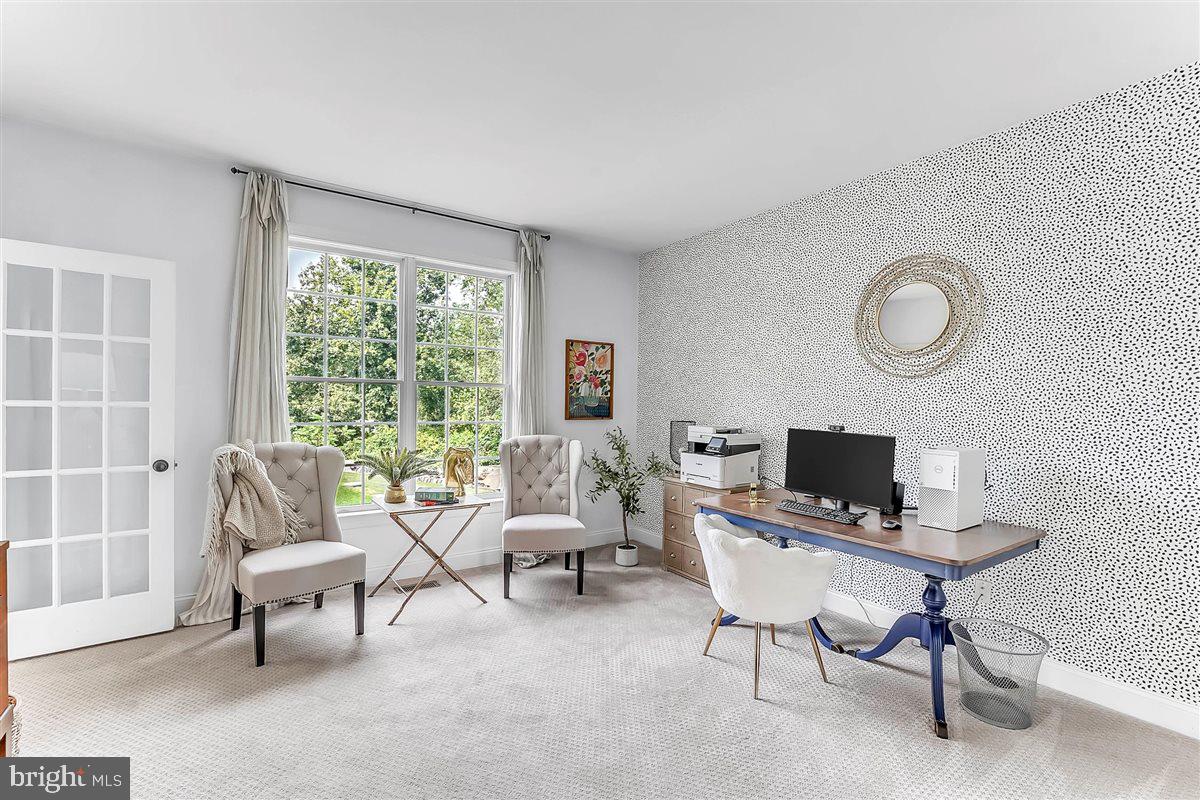 LUDWIGS CROSSING - Residential