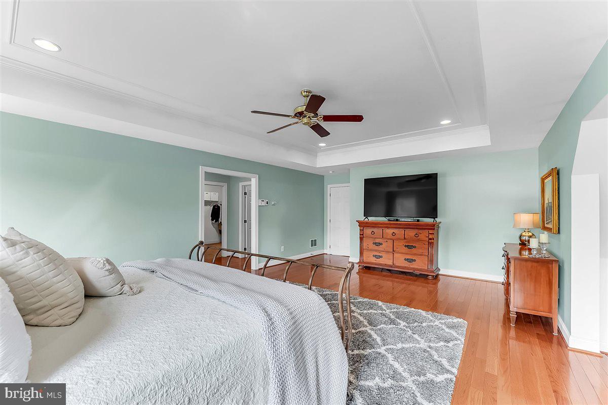 LUDWIGS CROSSING - Residential