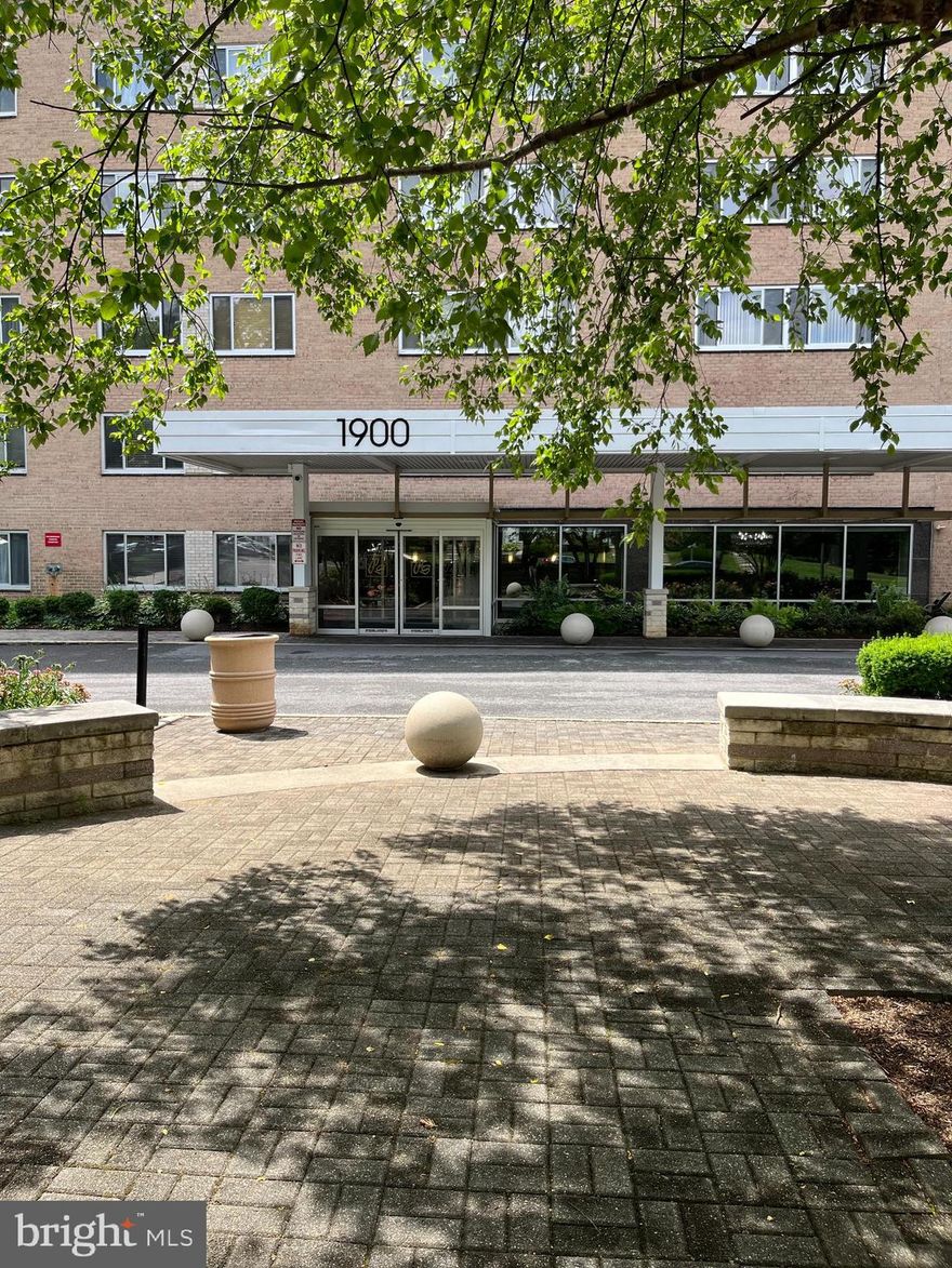 Condo fee includes all utilities and building amenities, which are amazing…new roof top deck, swimming pool, party room, bike room, laundry room, on sight property management and ample free parking for owners and guests. Great location within blocks to downtown Silver Spring shops, restaurants and  steps to the new metro purple line. Easy access to commuter routes I-495 and I-270. Quick trip to downtown Bethesda and downtown Washington D.C. Great investor opportunity! Park Sutton offers a social calendar offering opportunities for residents to mix and mingle! *Agents must check in at the concierge desk and provide a business card at the time of showing.