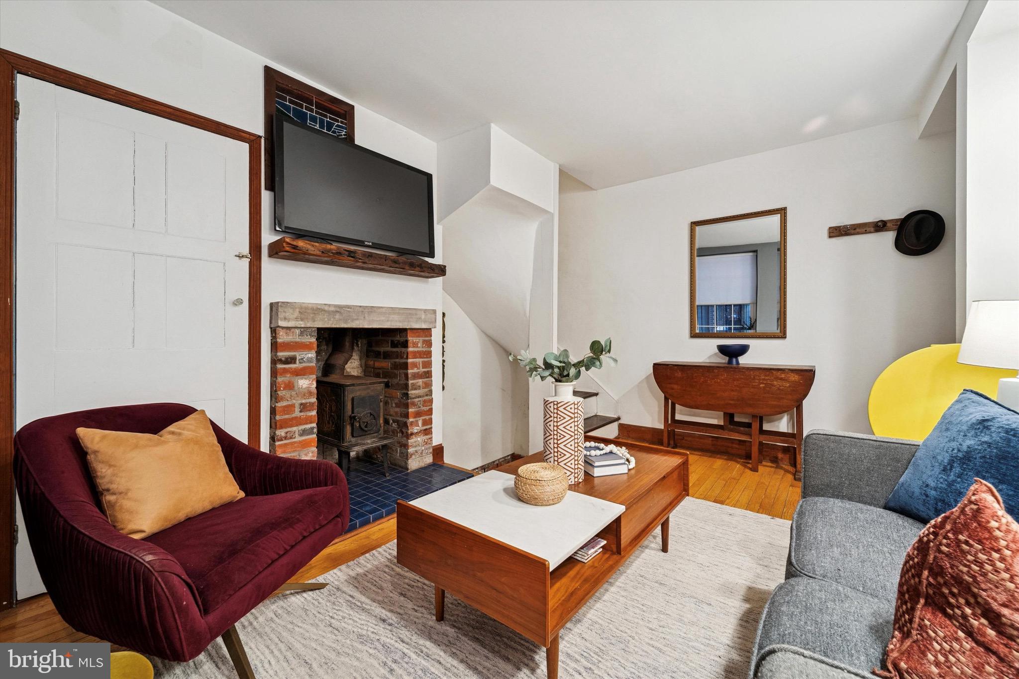 536 MONTROSE STREET A