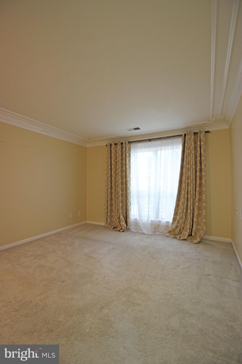 CARR AT PINECREST - Residential Lease