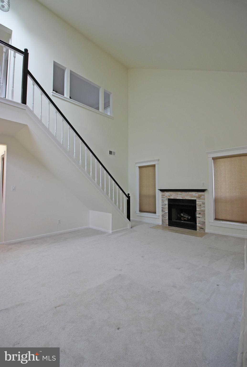 CARR AT PINECREST - Residential Lease