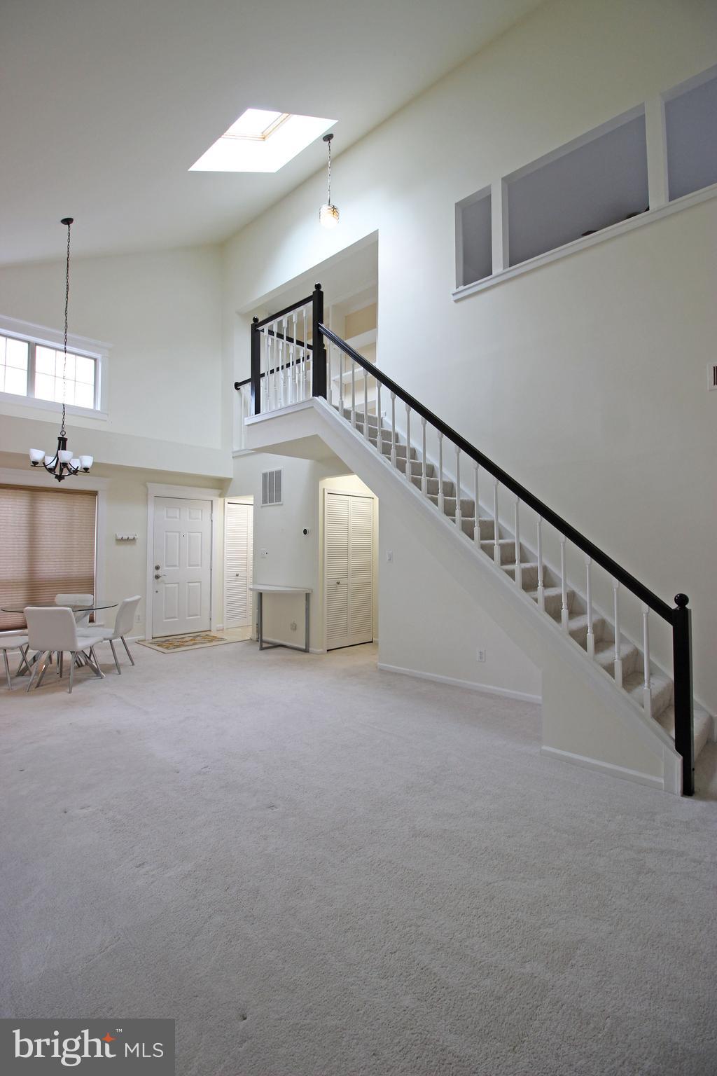 CARR AT PINECREST - Residential Lease