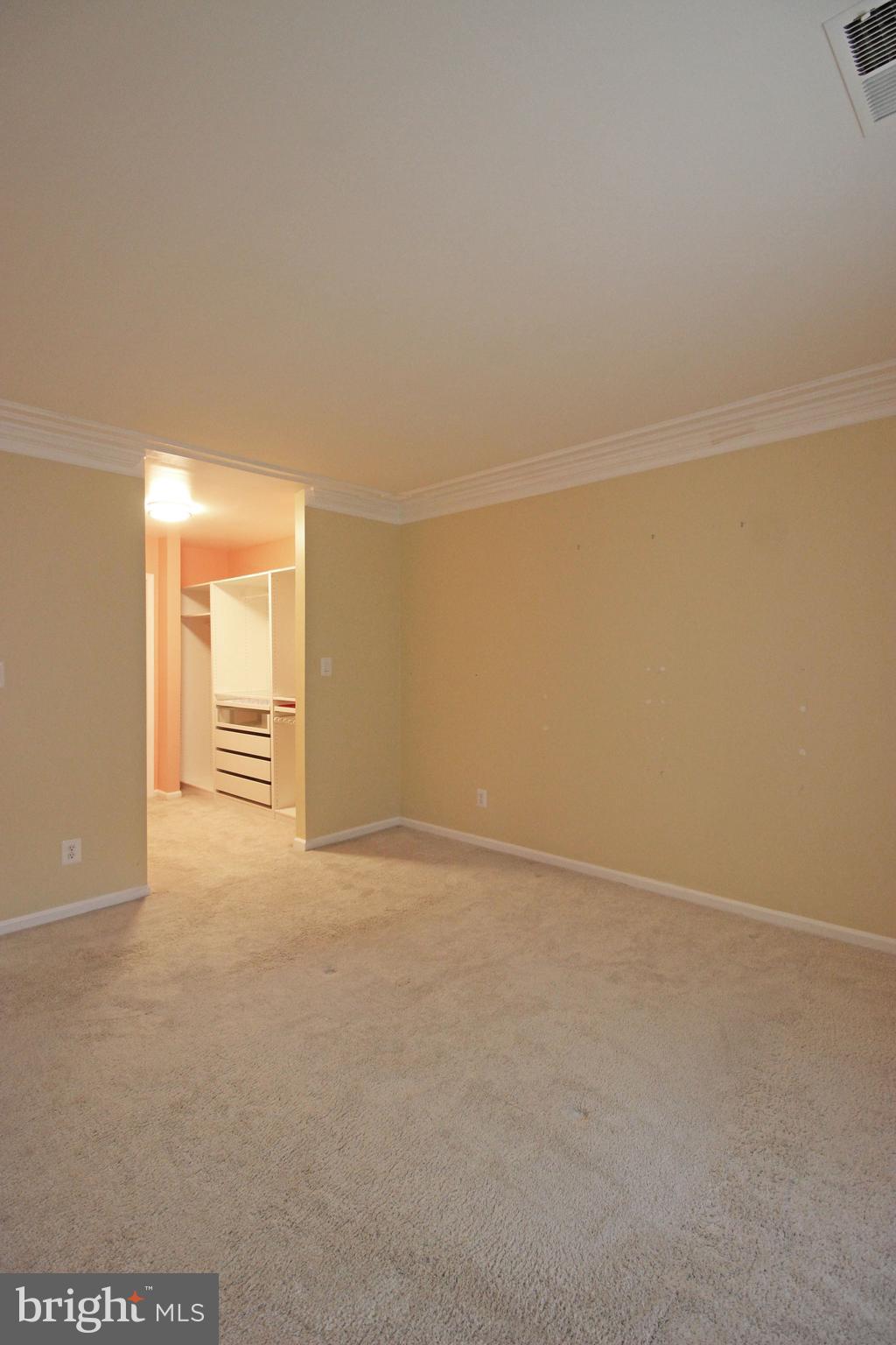 CARR AT PINECREST - Residential Lease