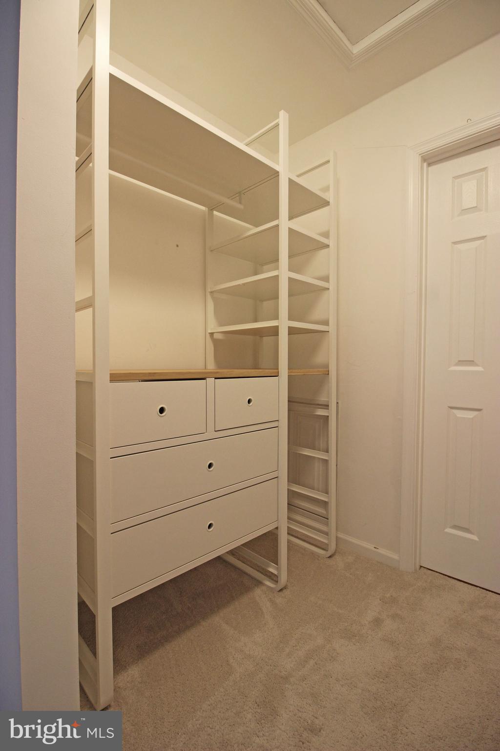 CARR AT PINECREST - Residential Lease