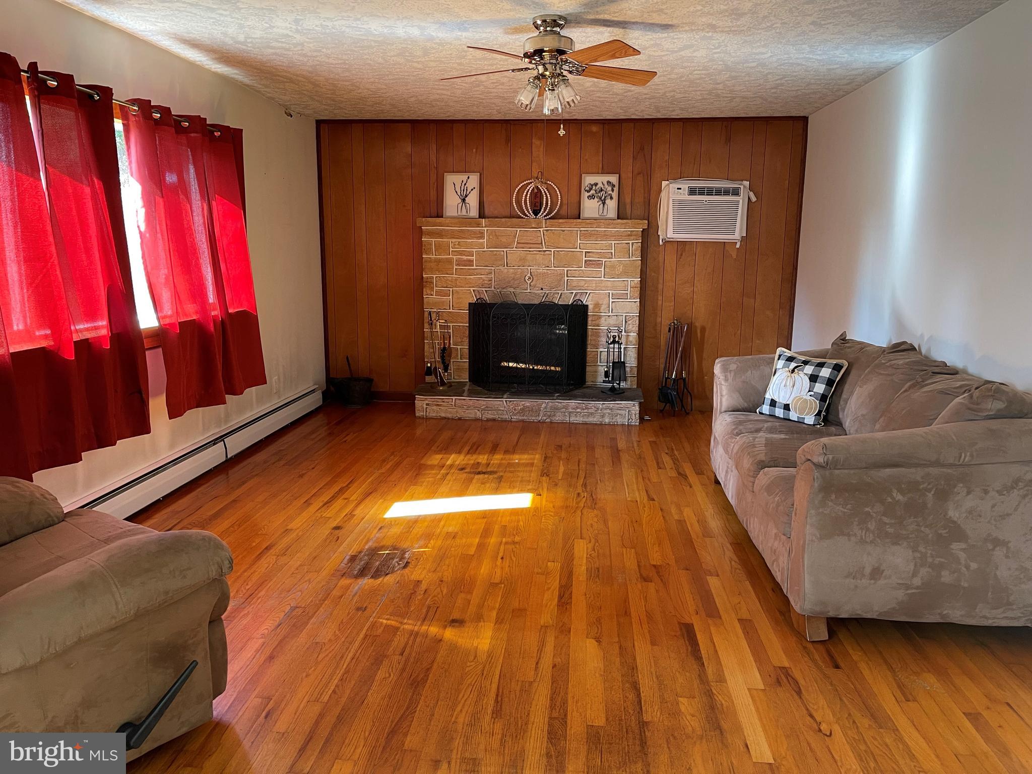 OAKDALE - Residential