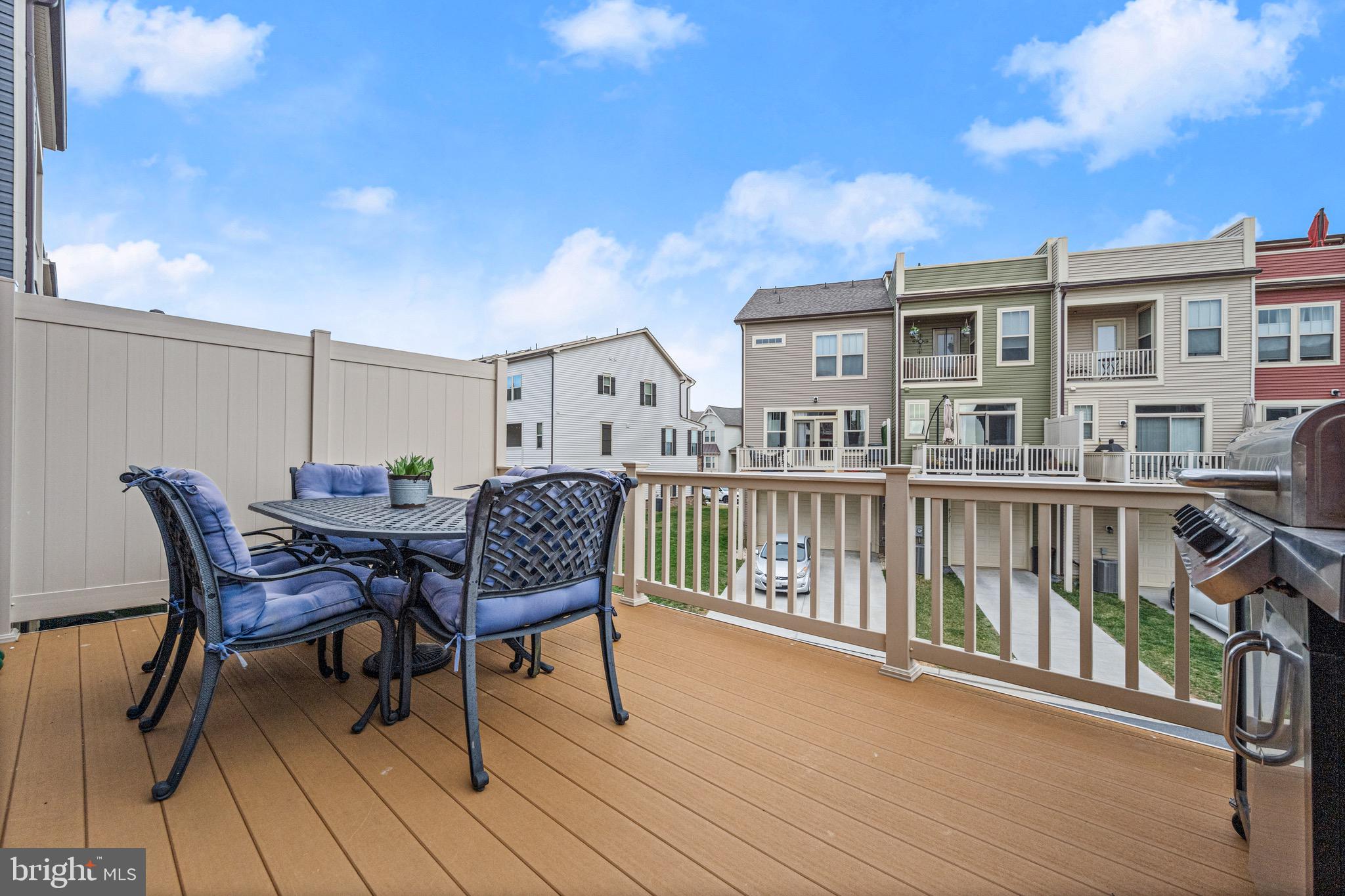 VILLAGES OF URBANA - Residential