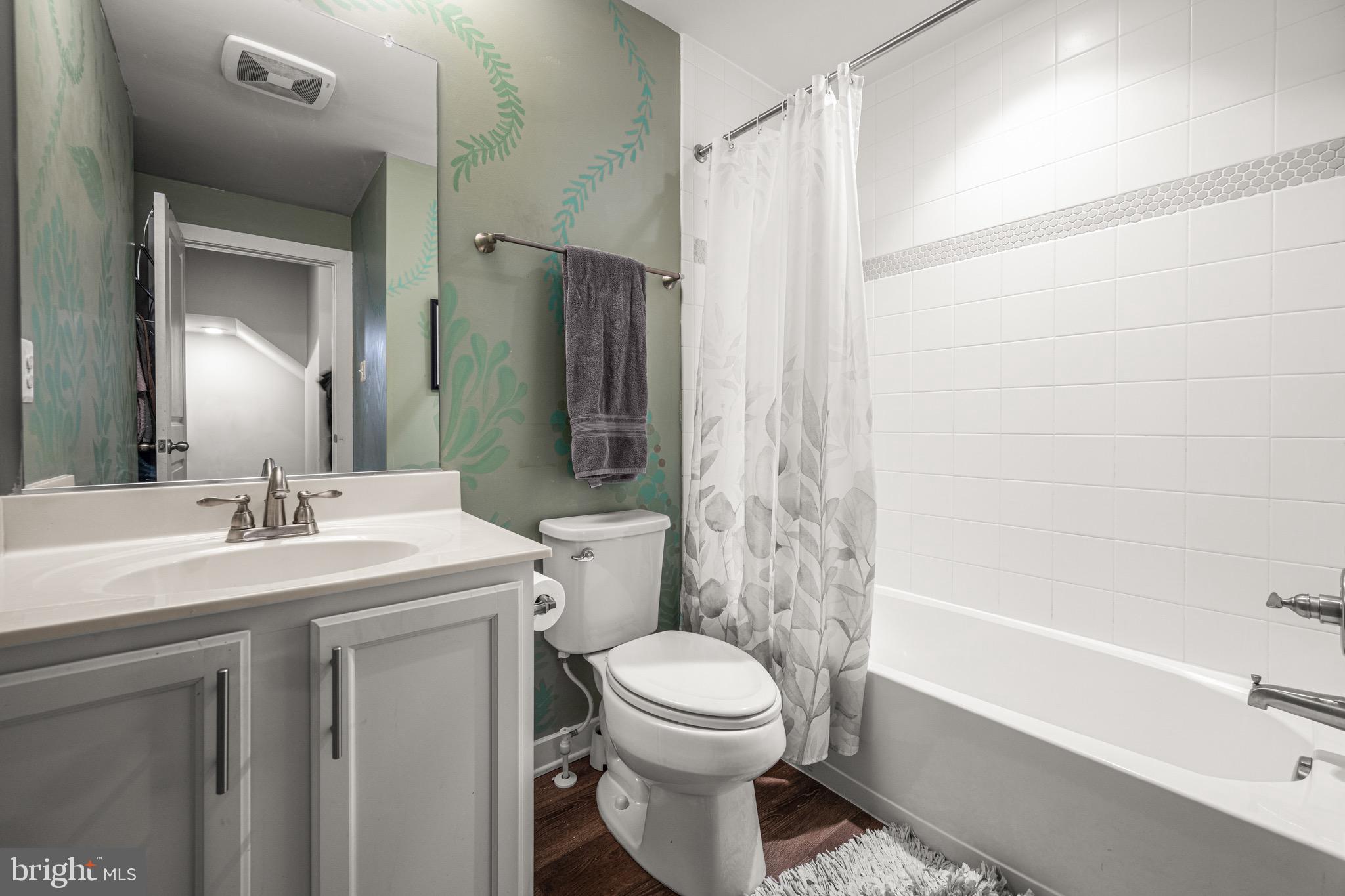 VILLAGES OF URBANA - Residential