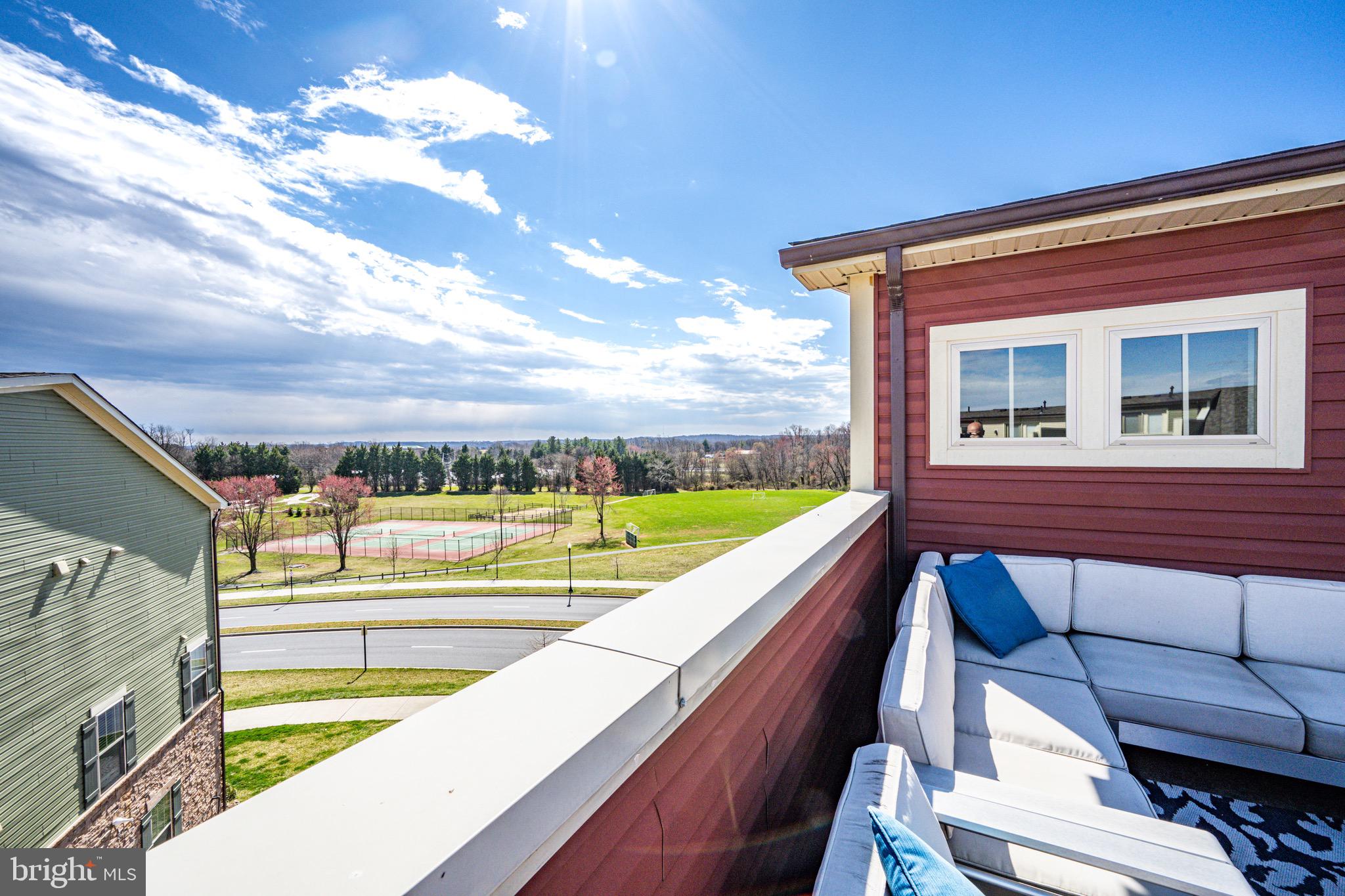 VILLAGES OF URBANA - Residential