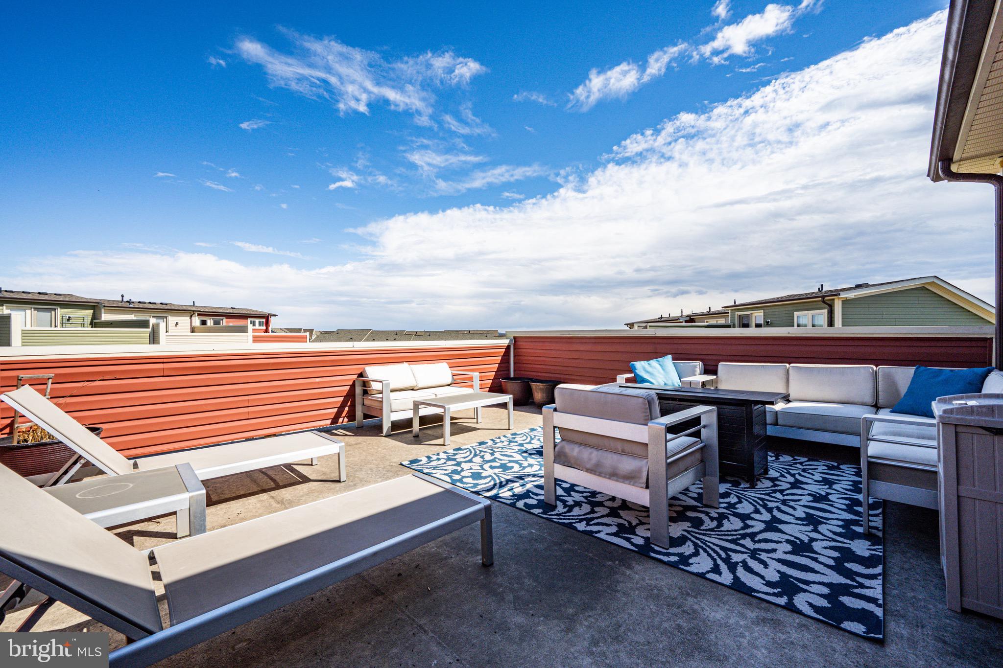 VILLAGES OF URBANA - Residential