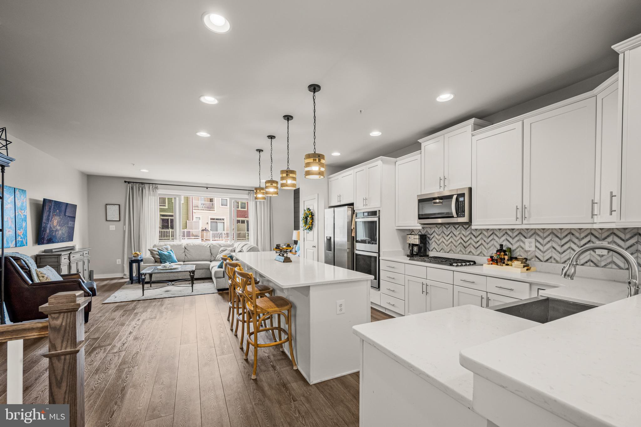 VILLAGES OF URBANA - Residential