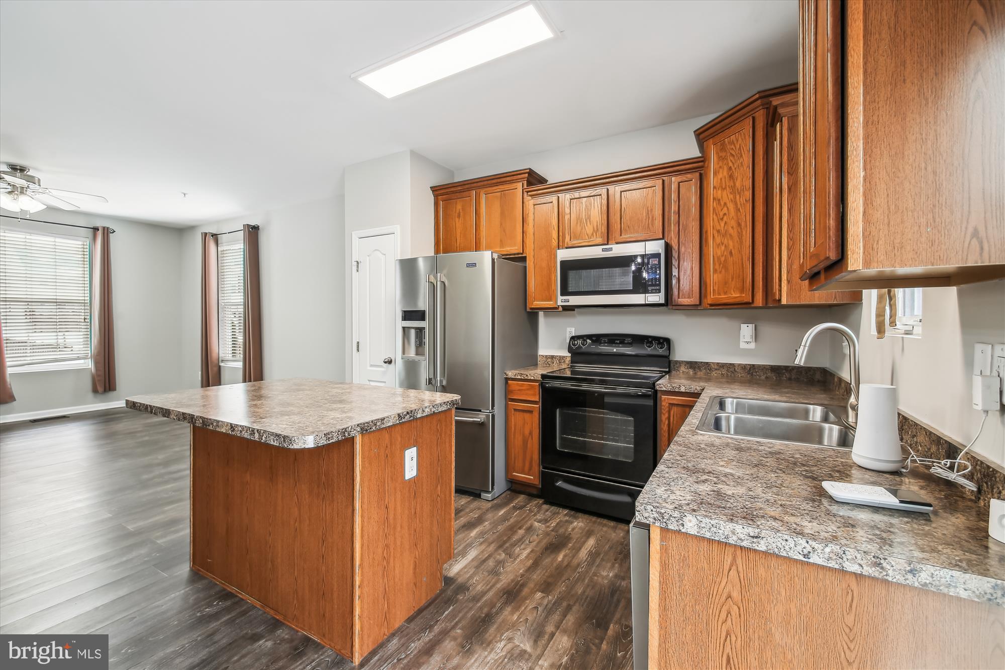 TANYARD SPRINGS - Residential Lease