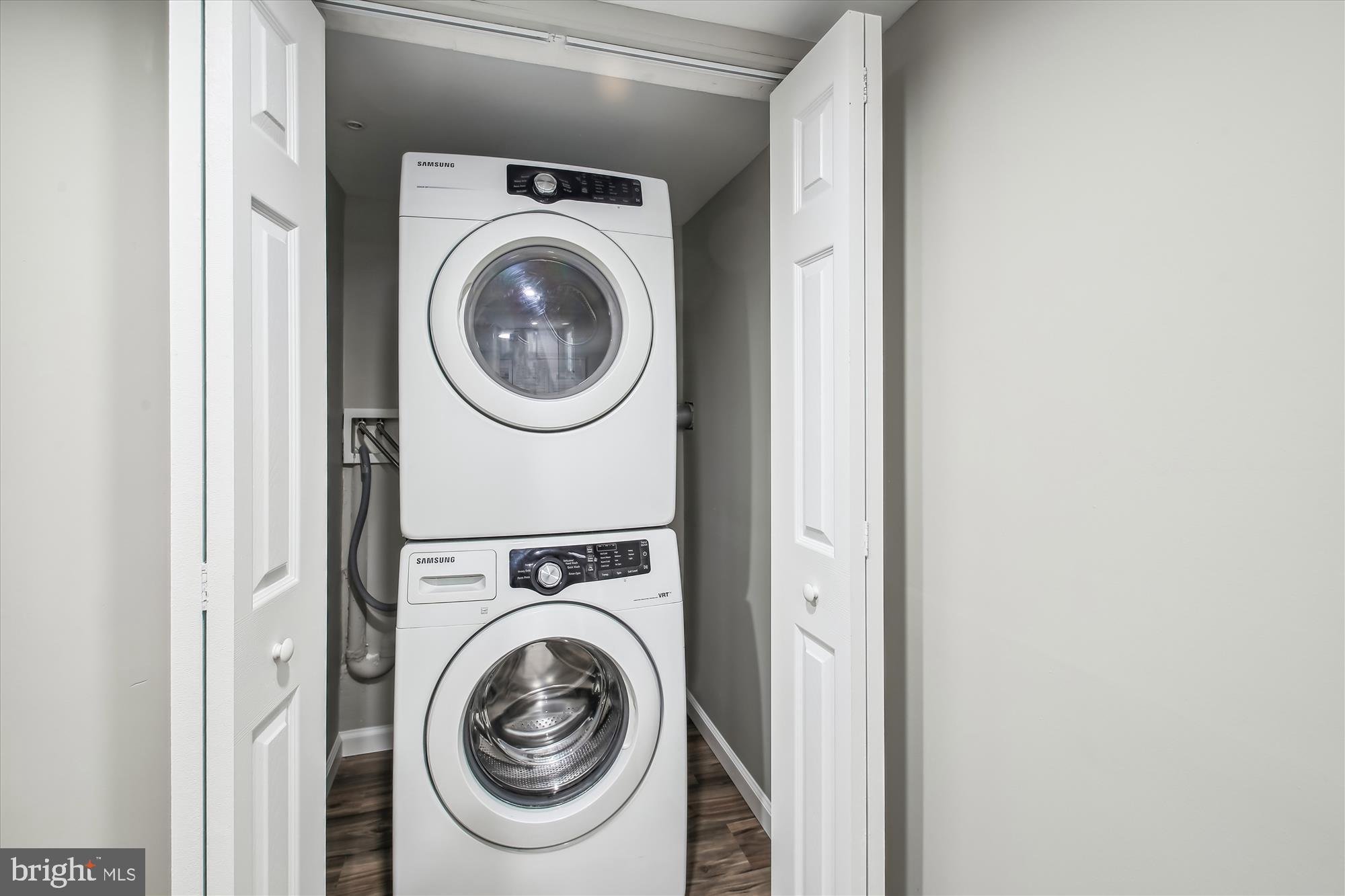 TANYARD SPRINGS - Residential Lease