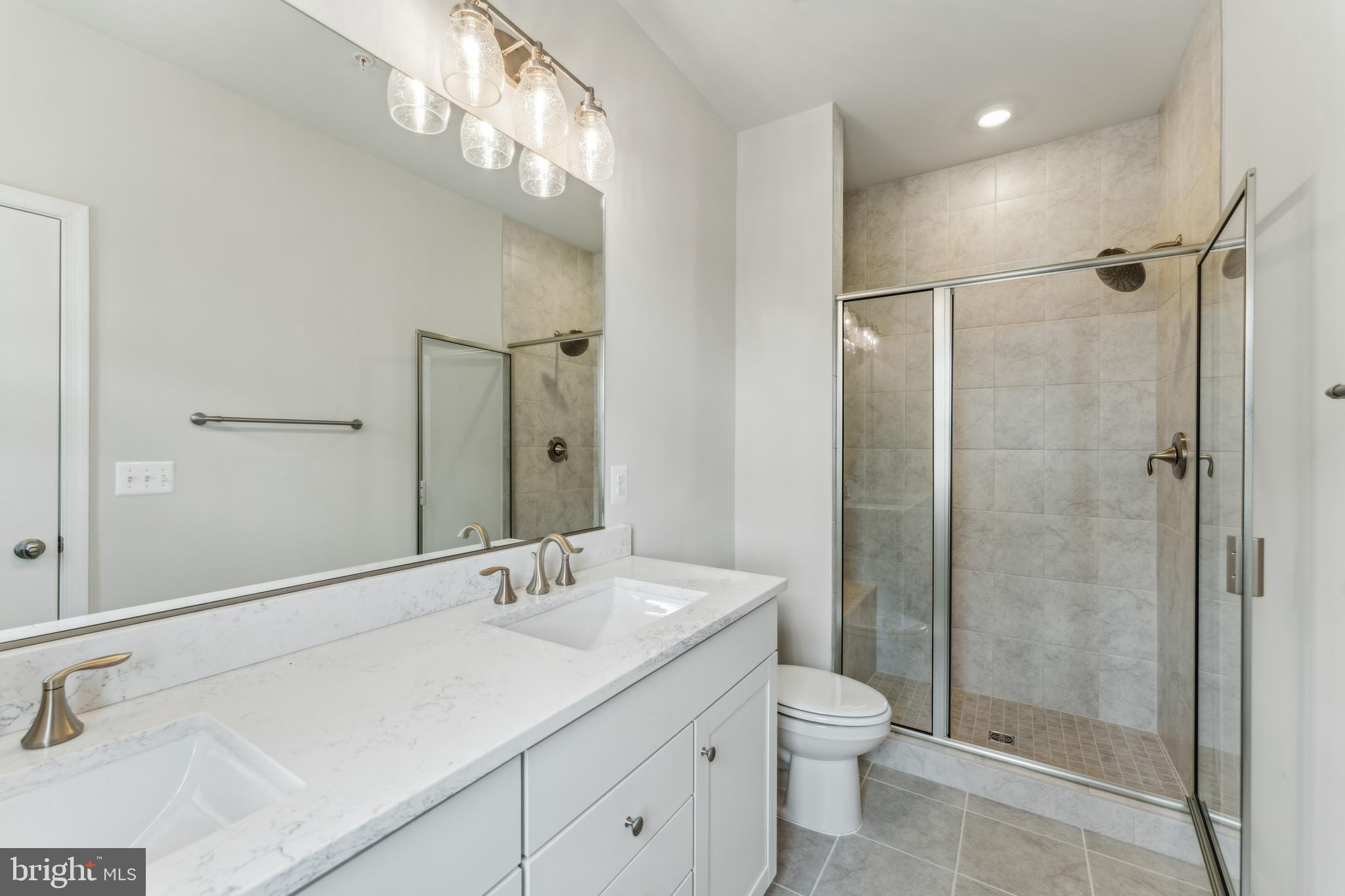 DAMASCUS VILLAGE - Residential