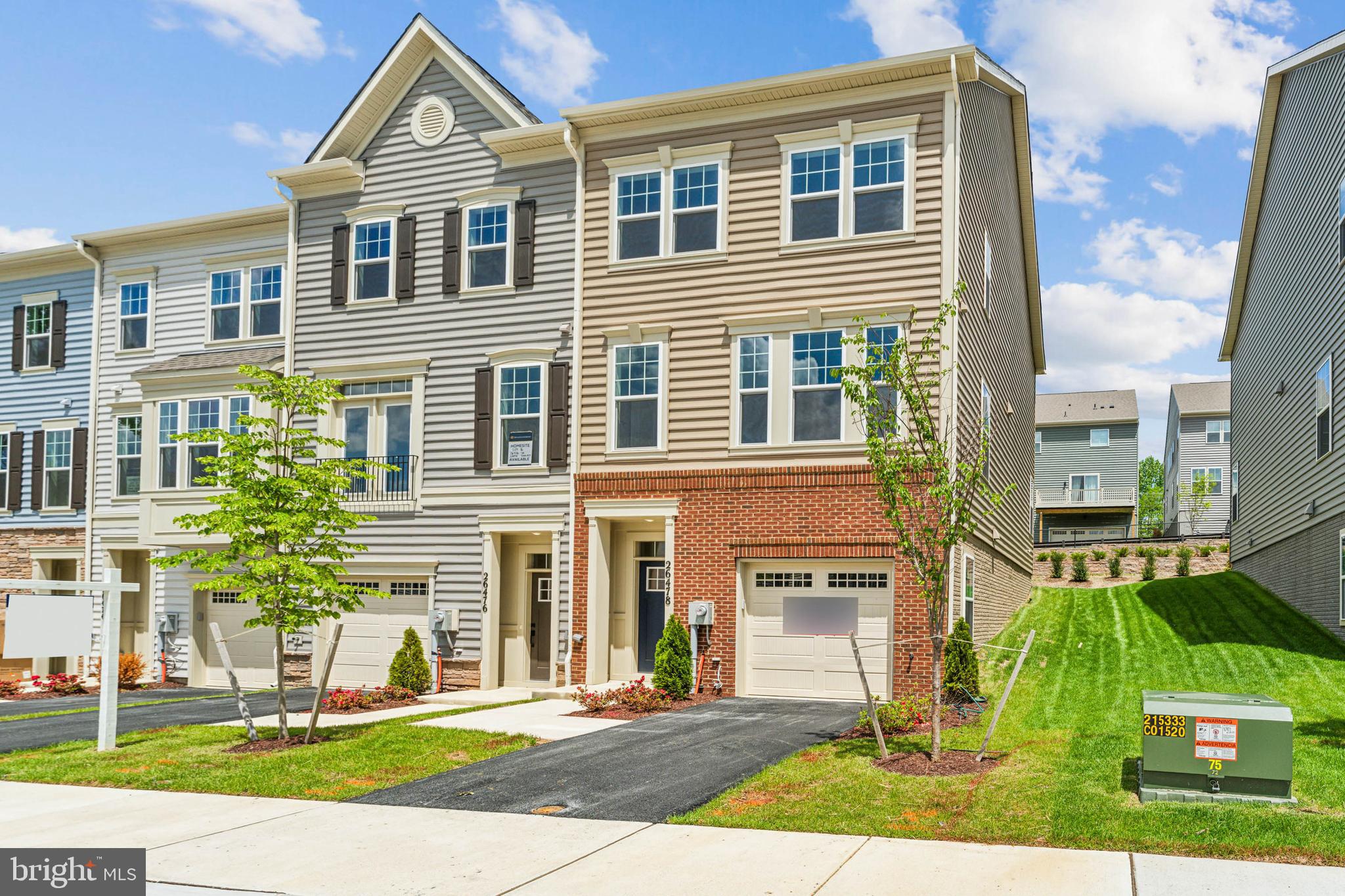 DAMASCUS VILLAGE - Residential