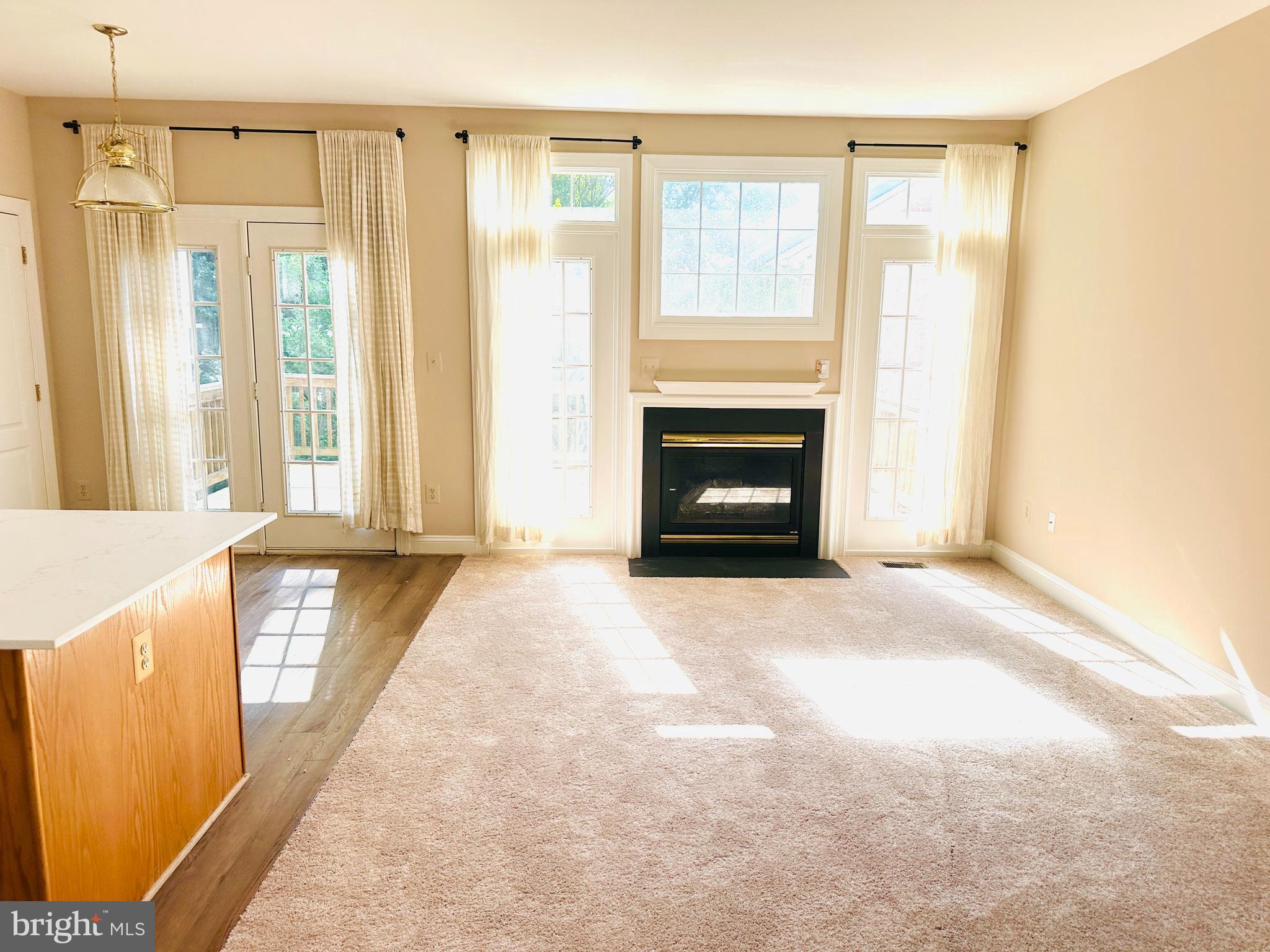 1005 GRAND OAK WAY