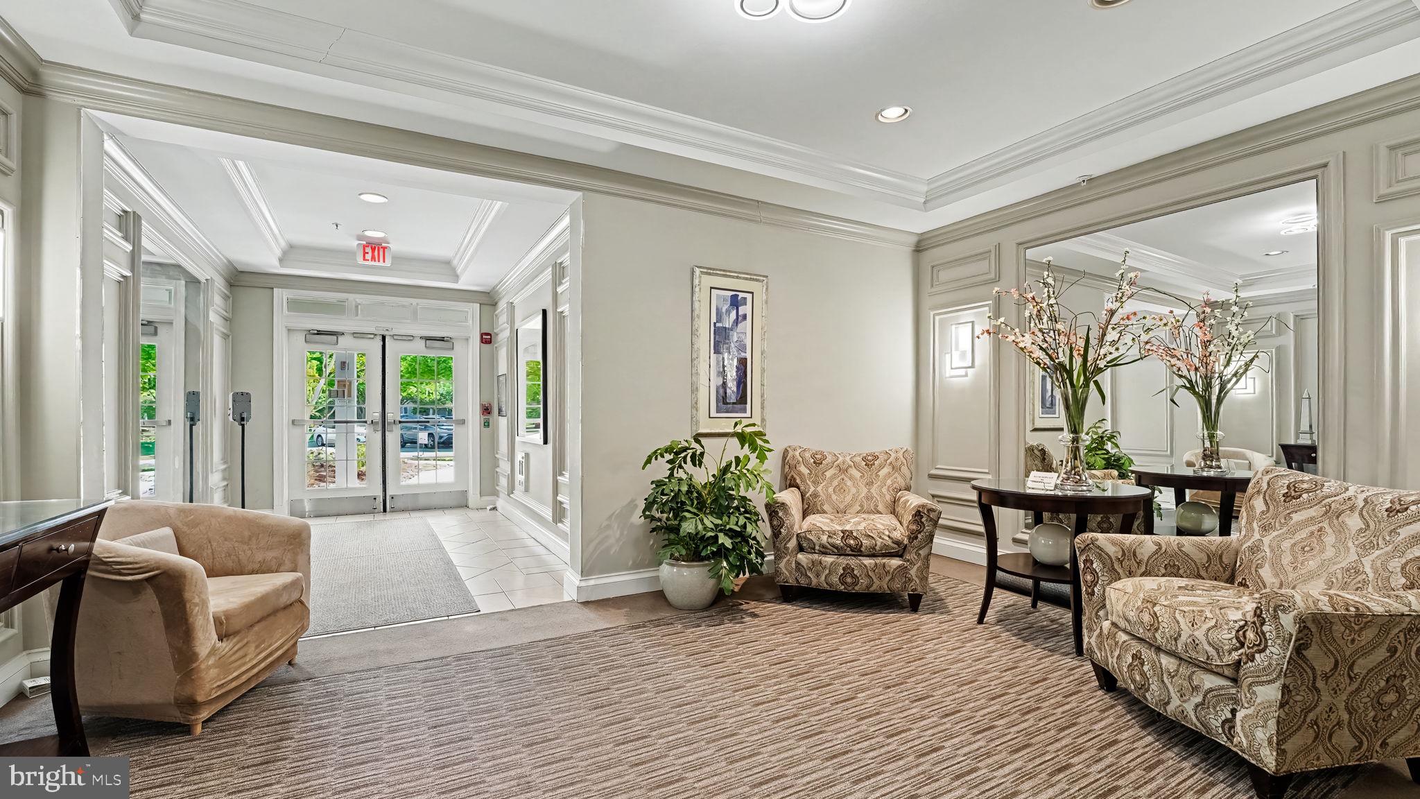 LAKELANDS RIDGE - Residential