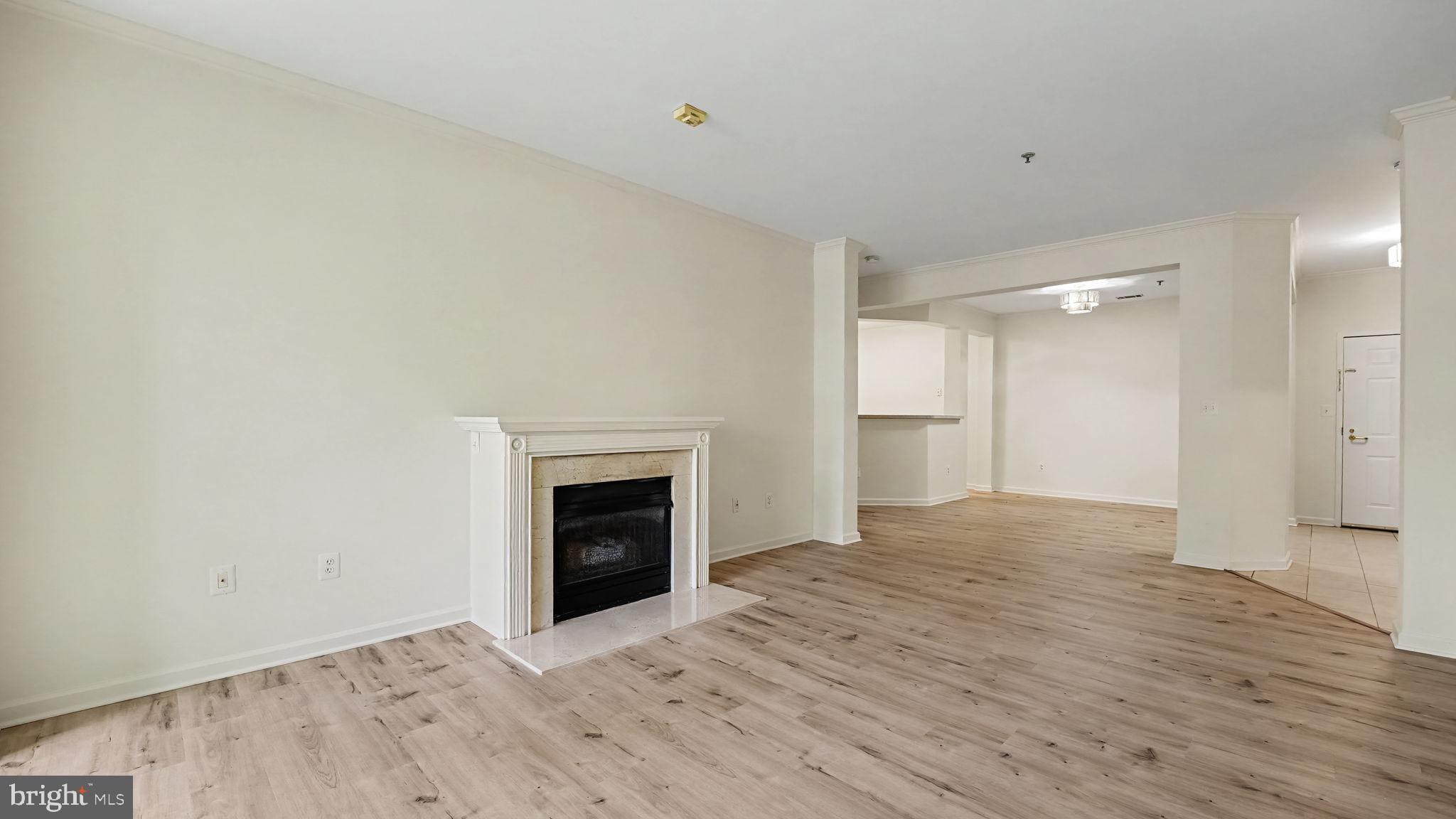 LAKELANDS RIDGE - Residential