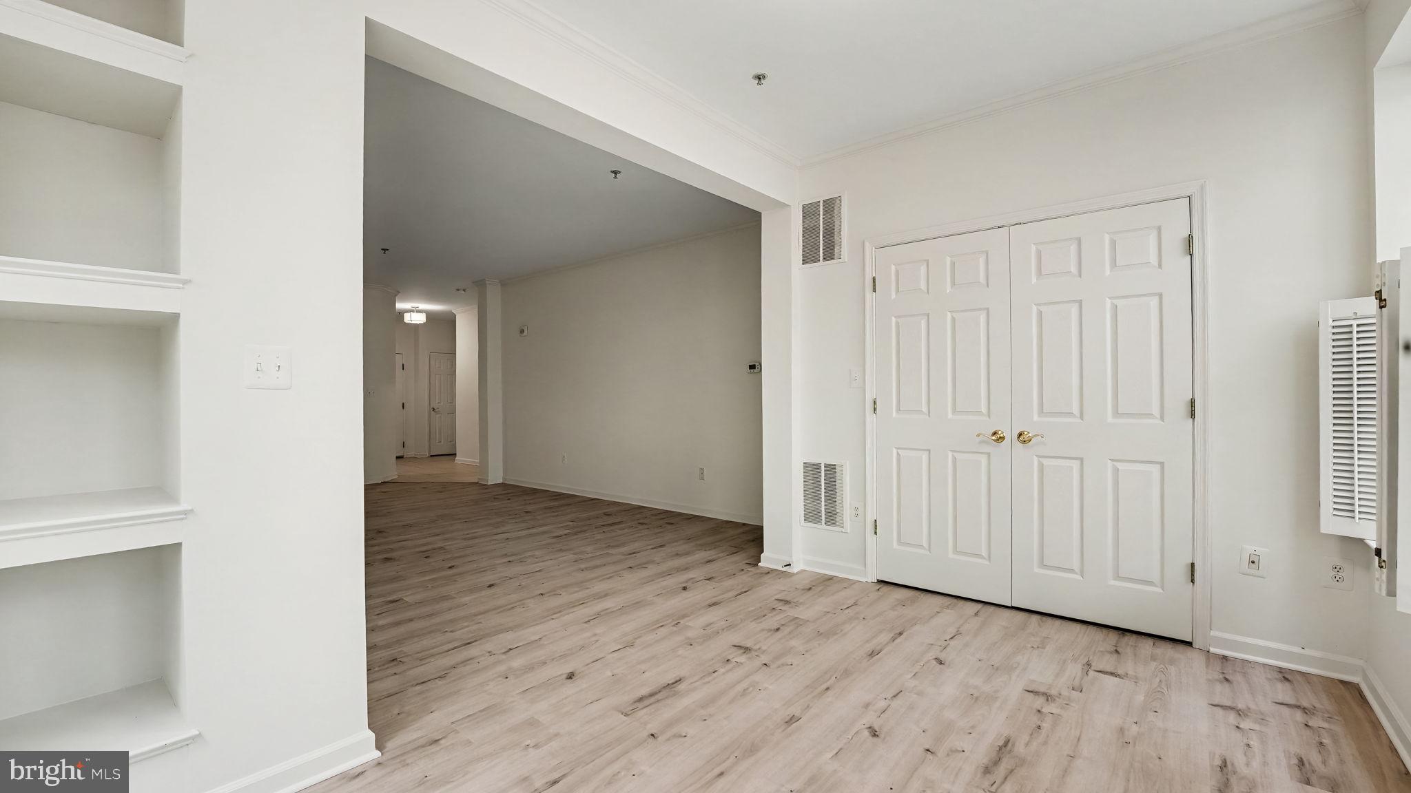 LAKELANDS RIDGE - Residential