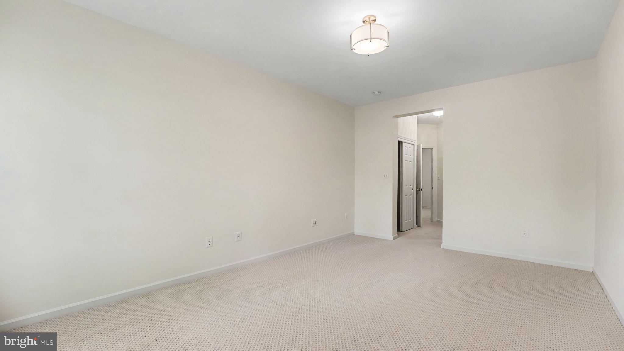 LAKELANDS RIDGE - Residential